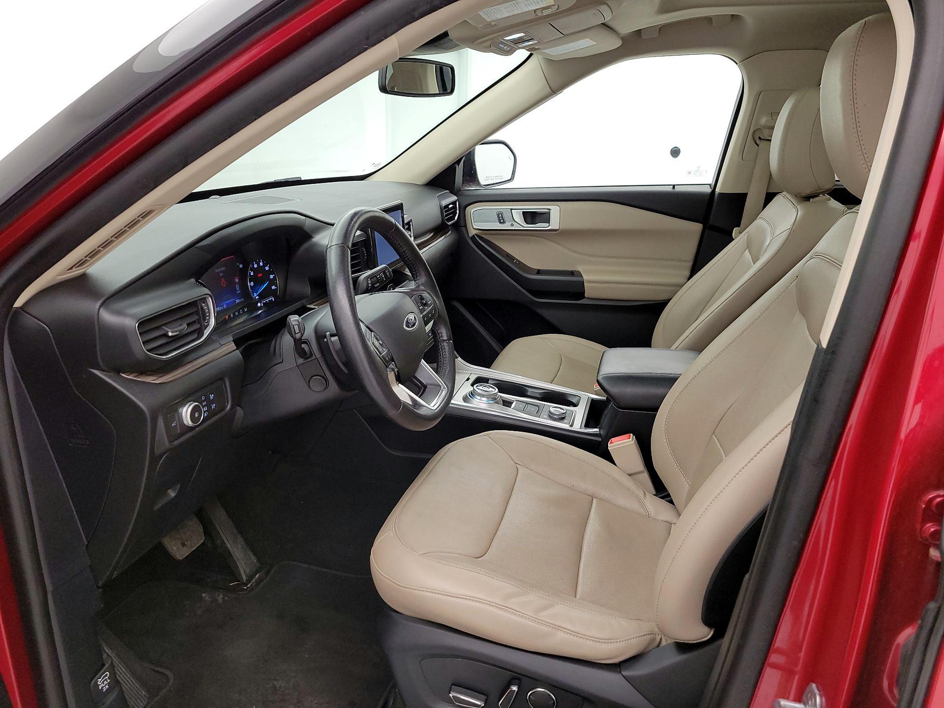 Thumbnail: 2020 Ford Explorer - 11
