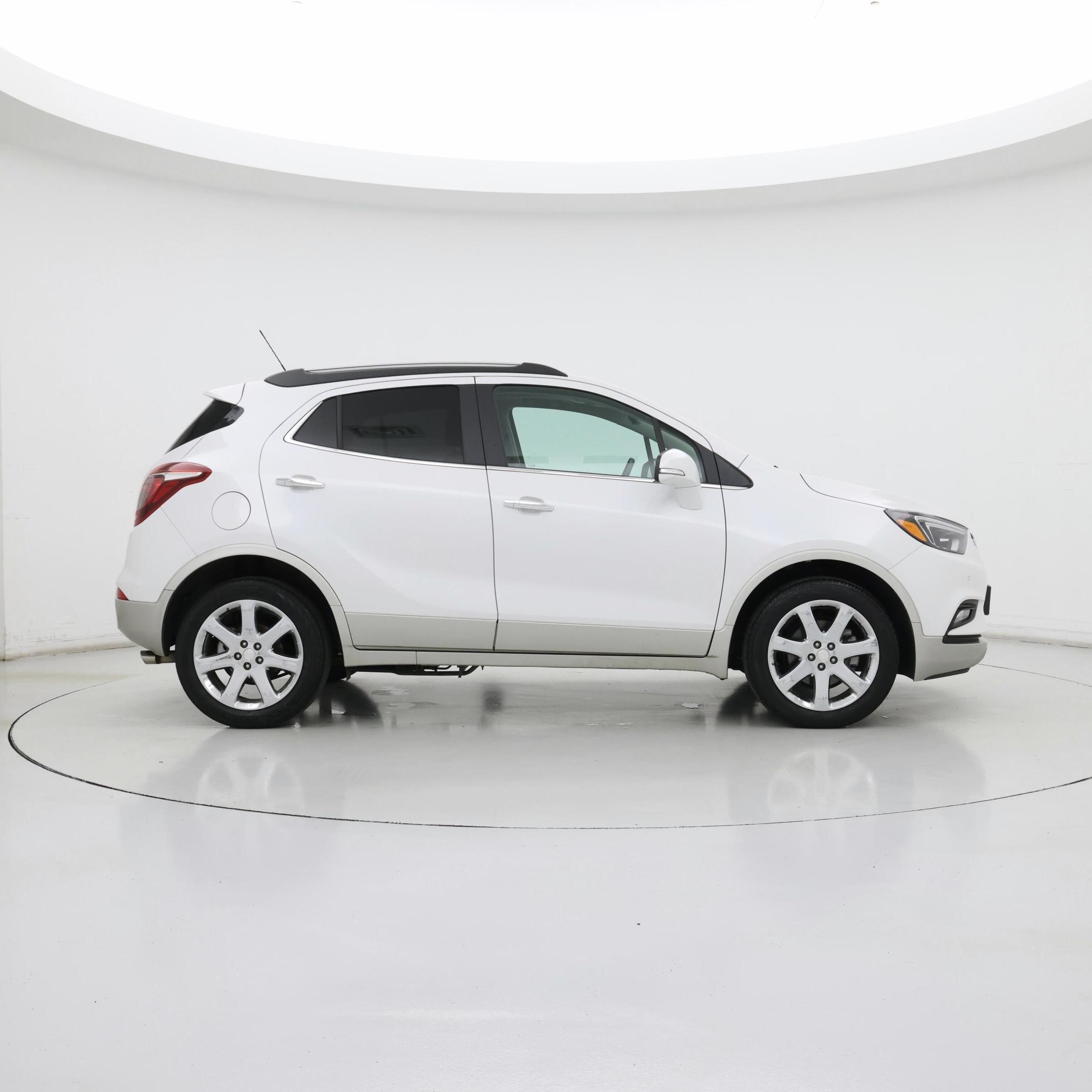 Thumbnail: 2018 Buick Encore - 7