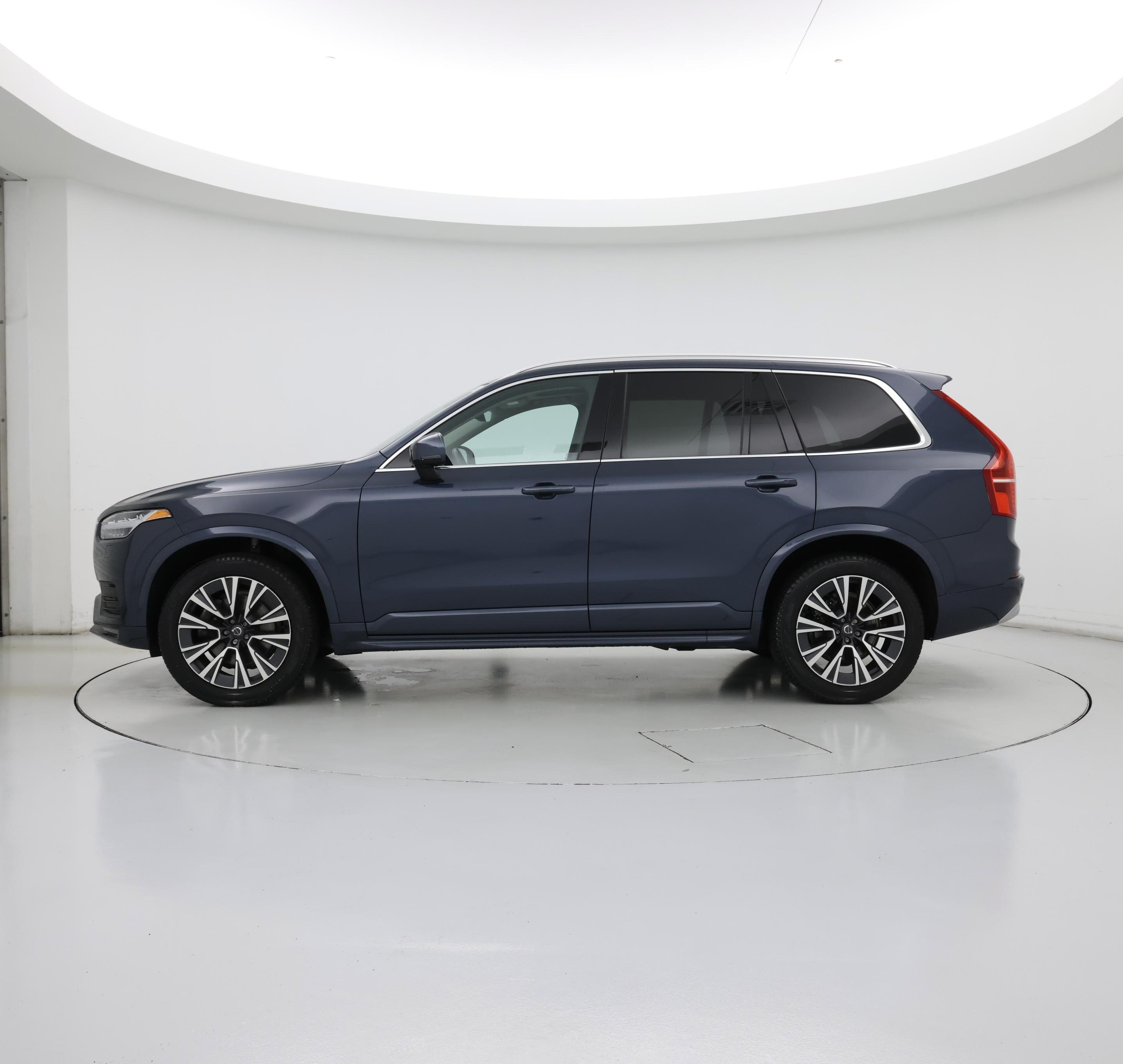 Thumbnail: 2022 Volvo XC90 - 3