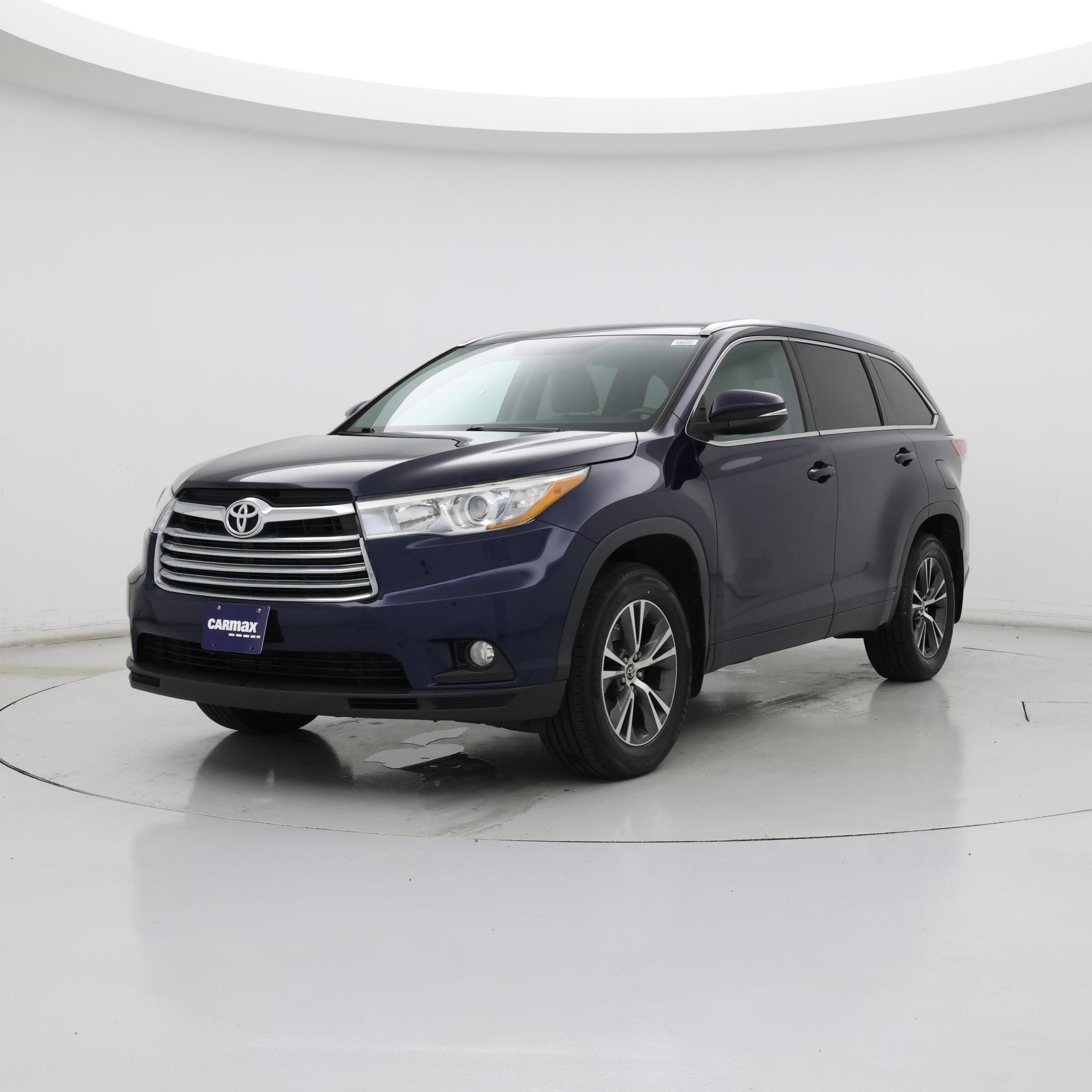 Thumbnail: 2016 Toyota Highlander - 4