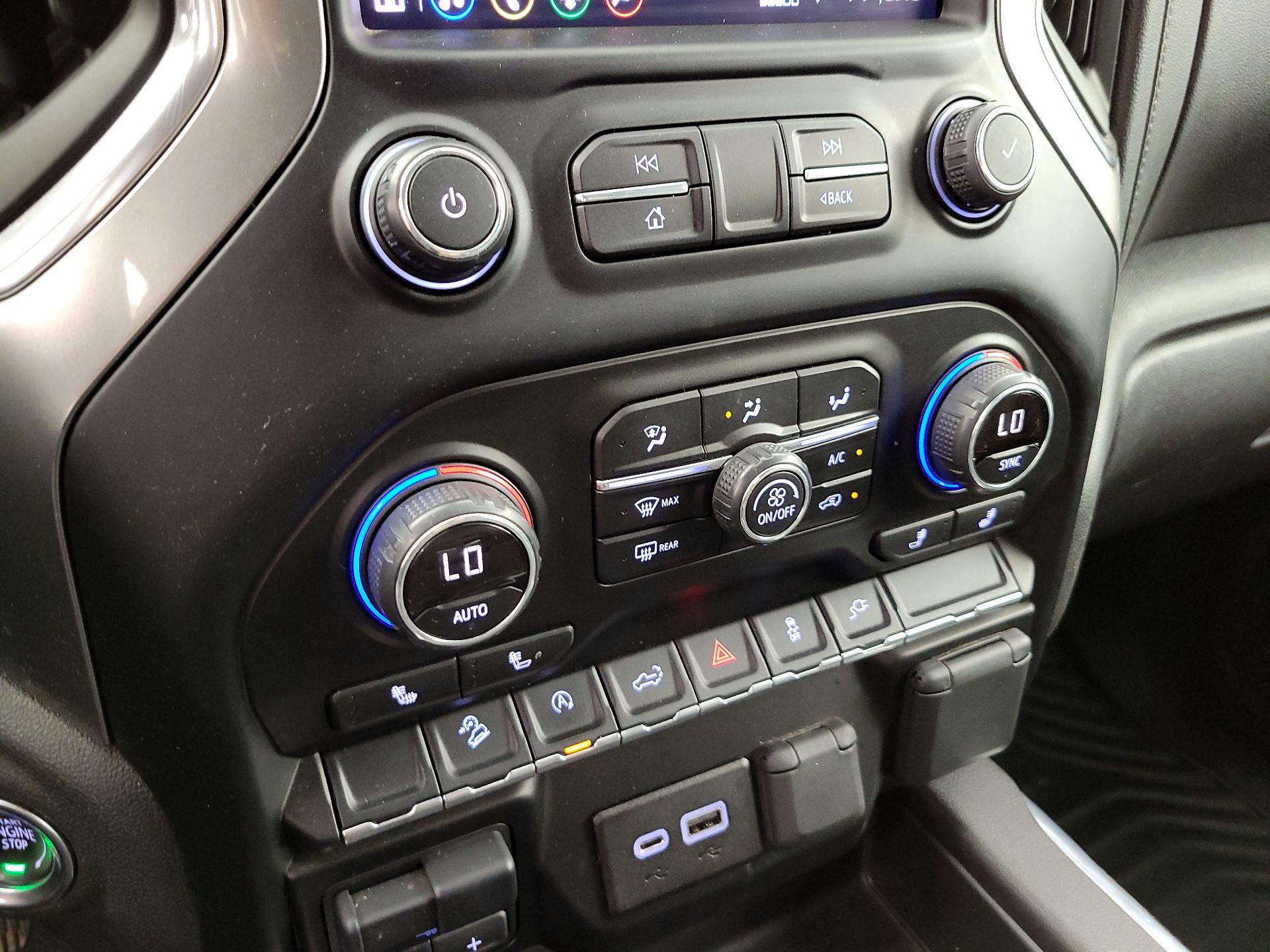 Thumbnail: 2019 Chevrolet Silverado 1500 - 17