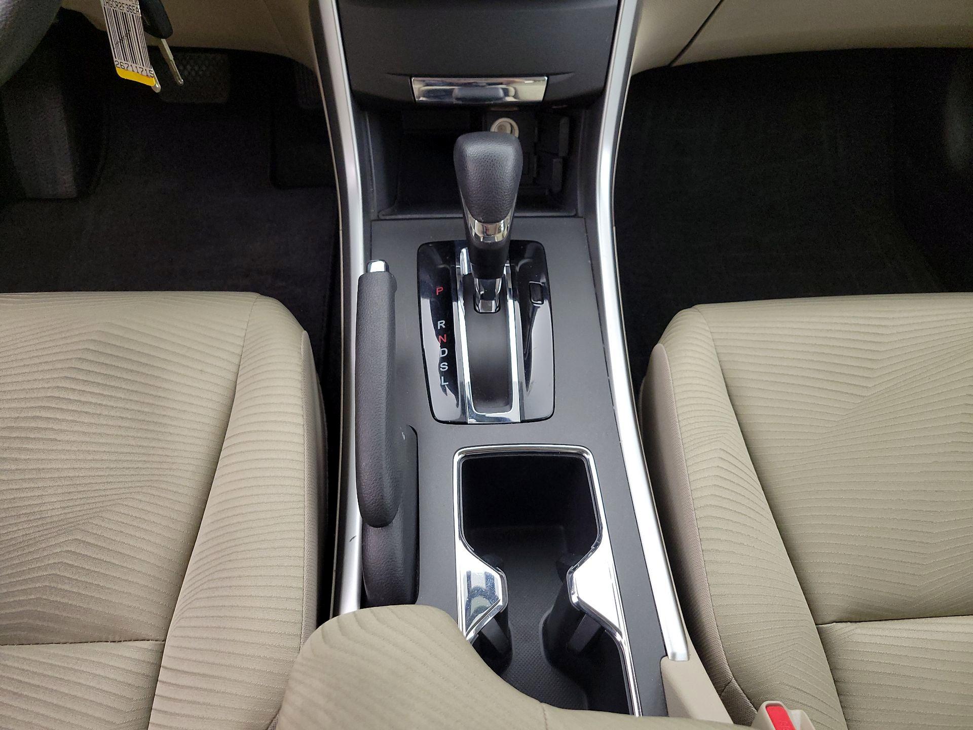 Thumbnail: 2014 Honda Accord - 17