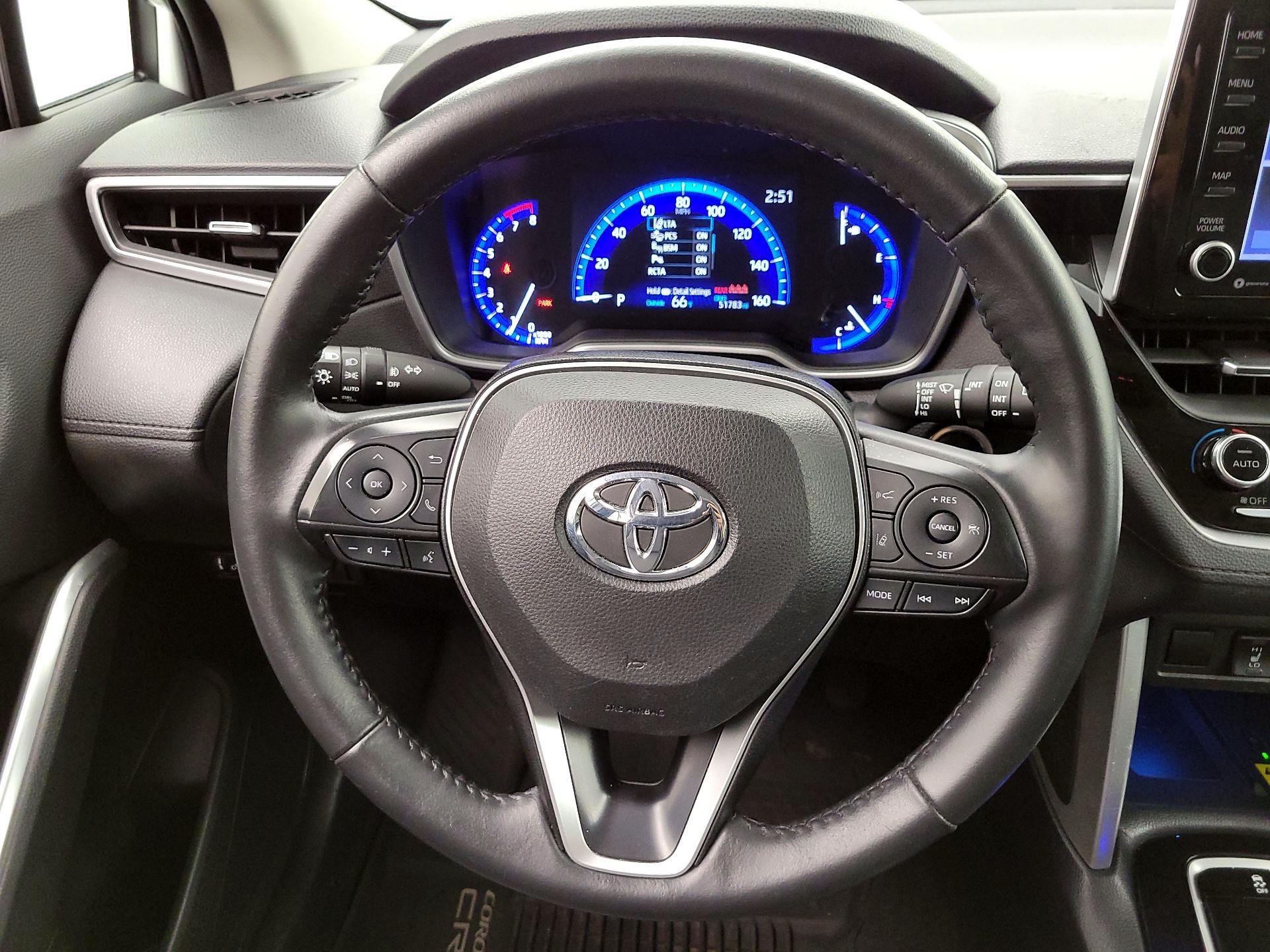 Thumbnail: 2022 Toyota Corolla Cross - 10
