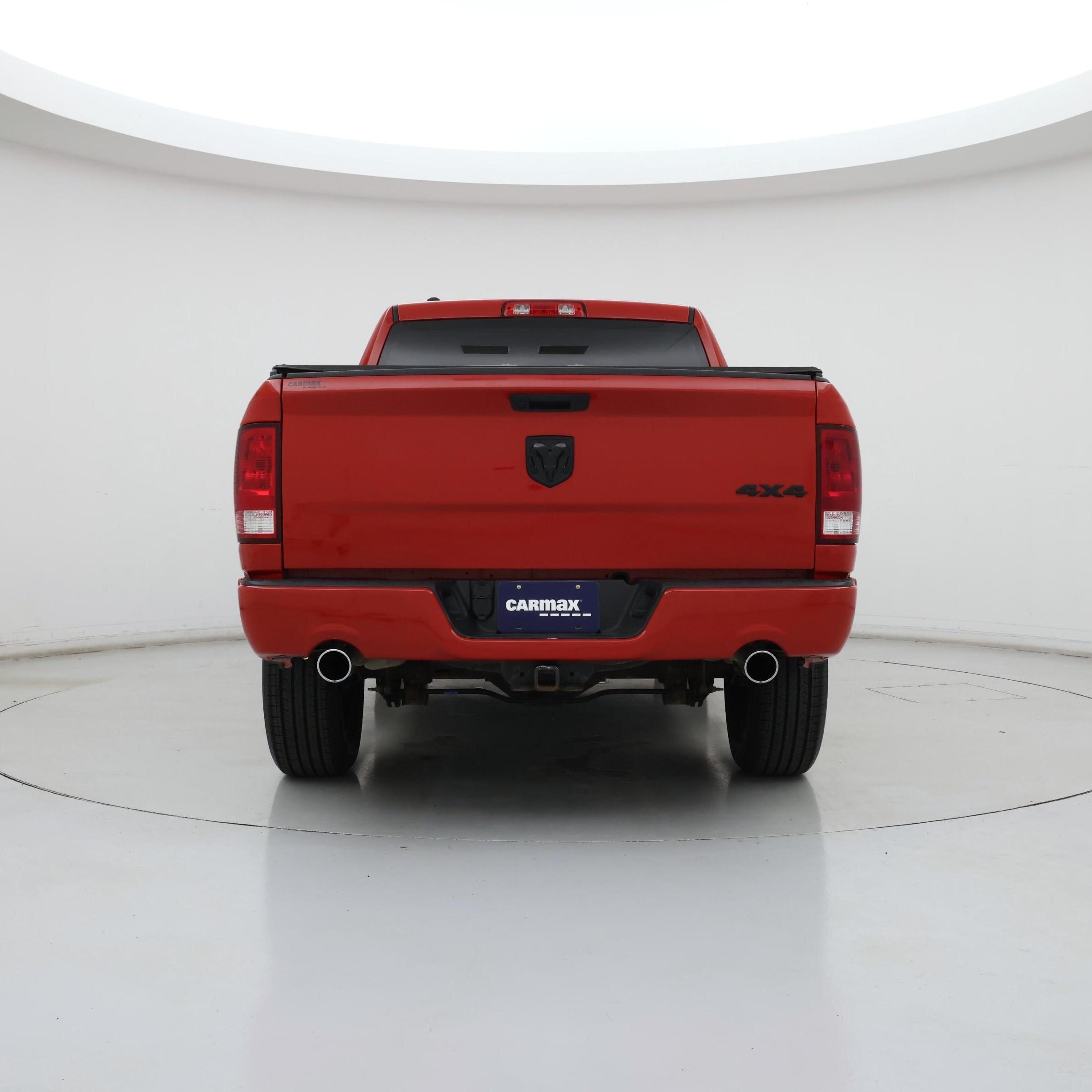 Thumbnail: 2019 RAM 1500 Classic - 6