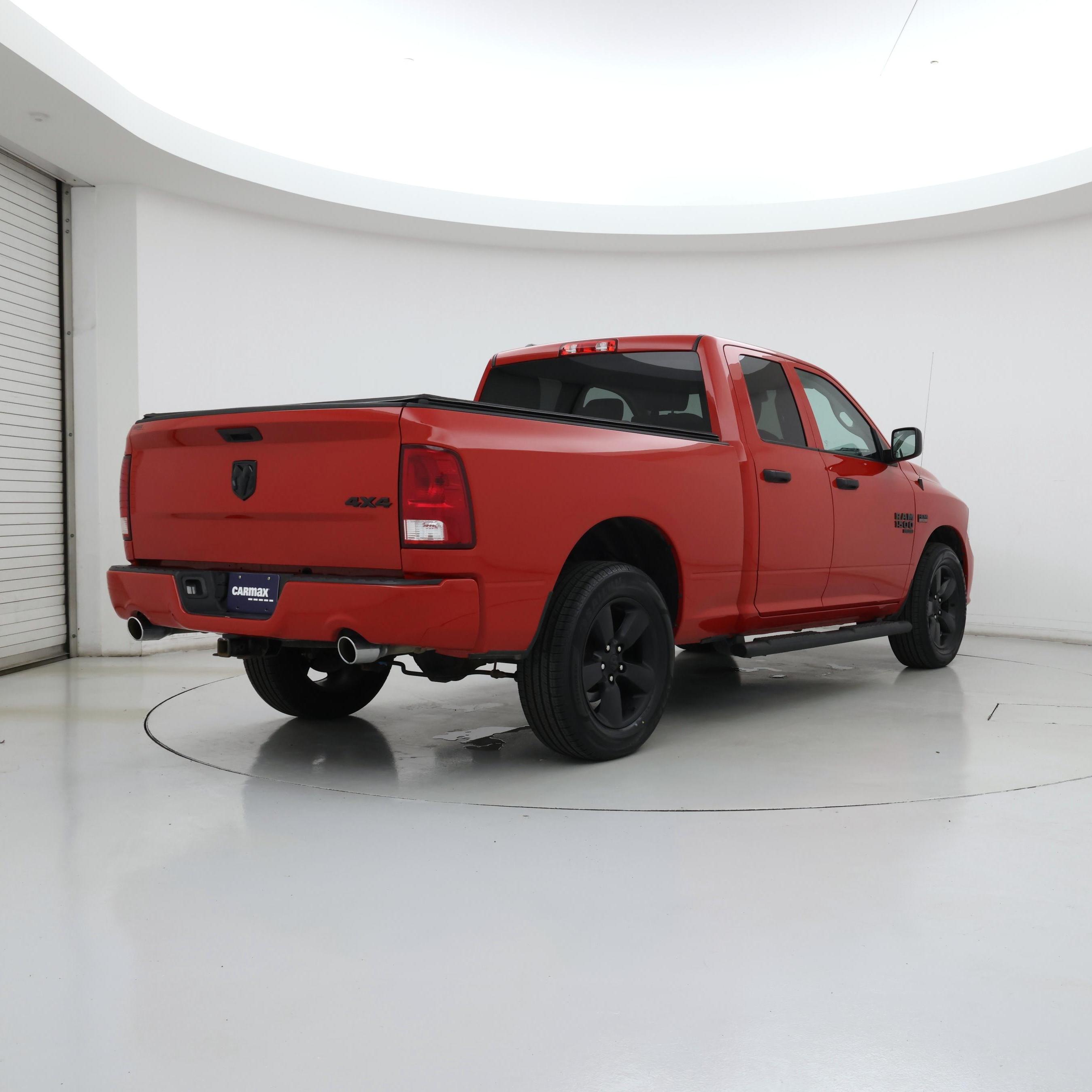 Thumbnail: 2019 RAM 1500 Classic - 8
