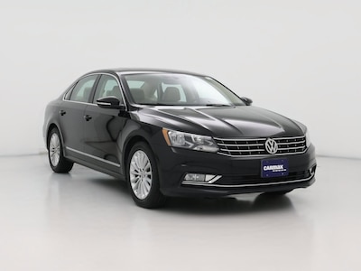 Black 2016 Volkswagen Passat SE w/Tech