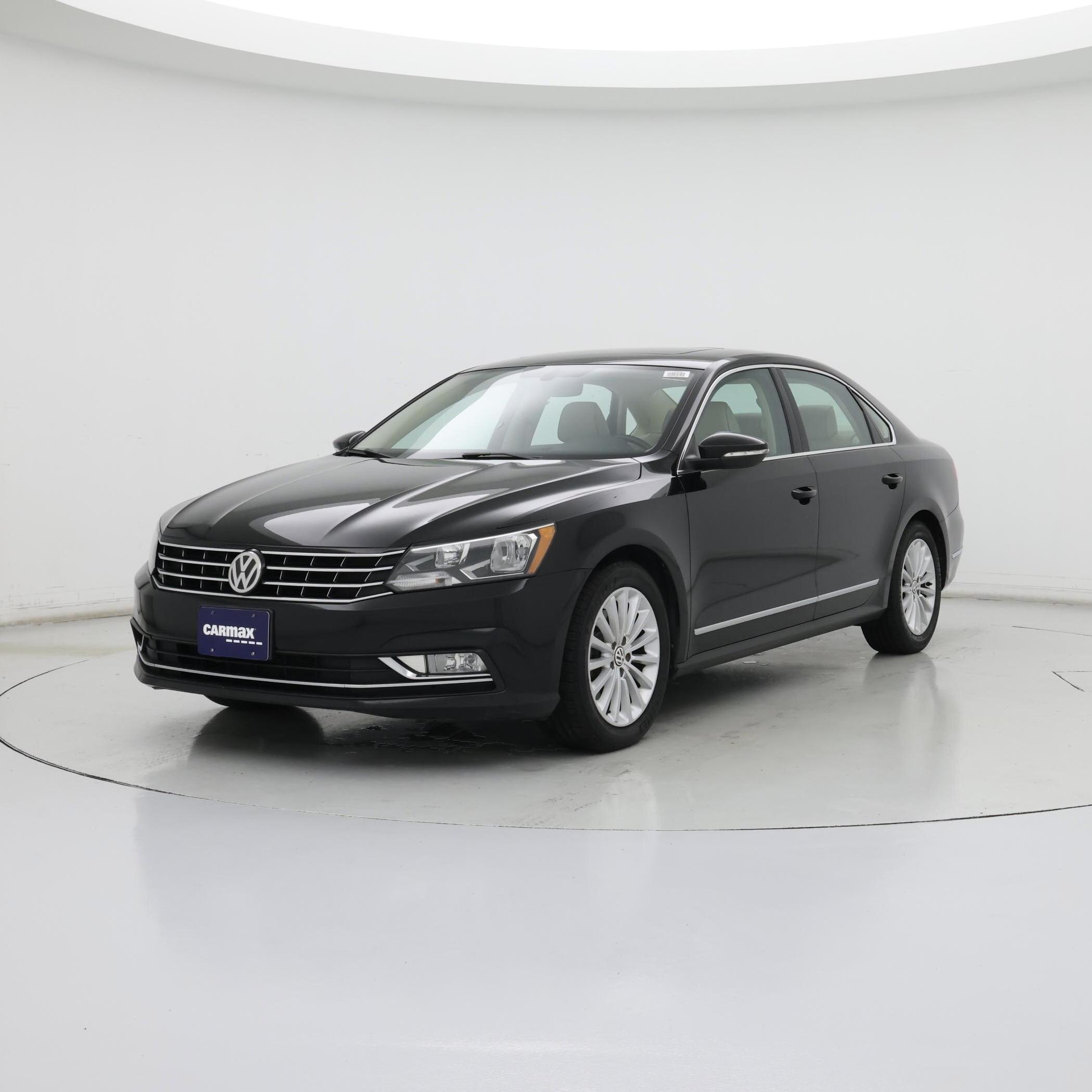 Thumbnail: 2016 Volkswagen Passat - 4