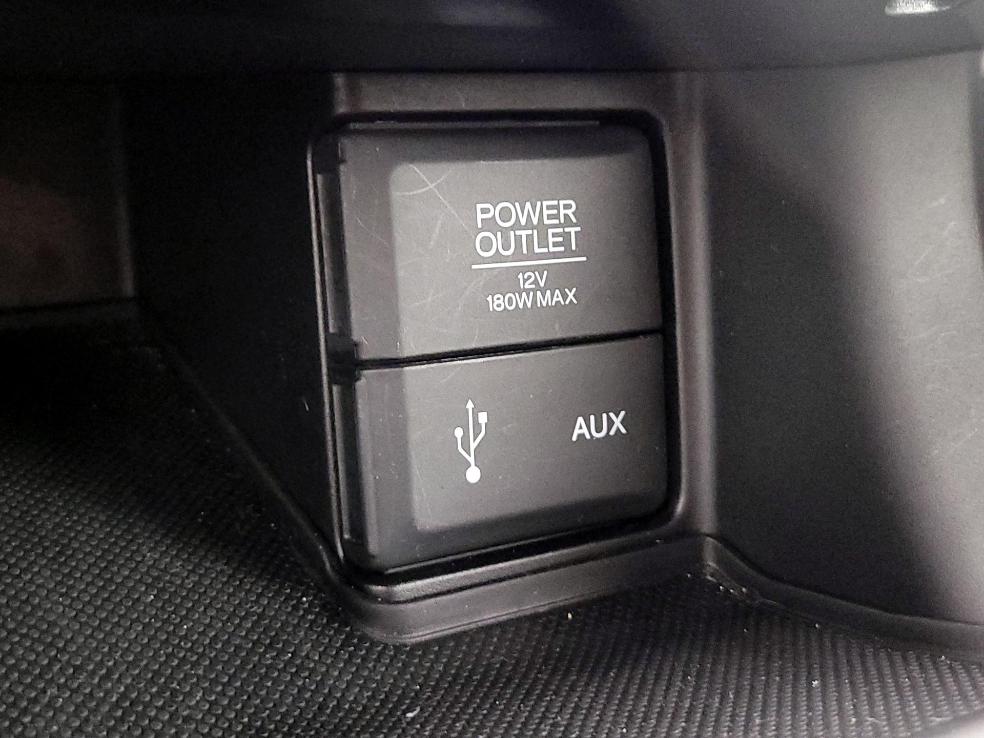 Thumbnail: 2015 Honda Accord - 18