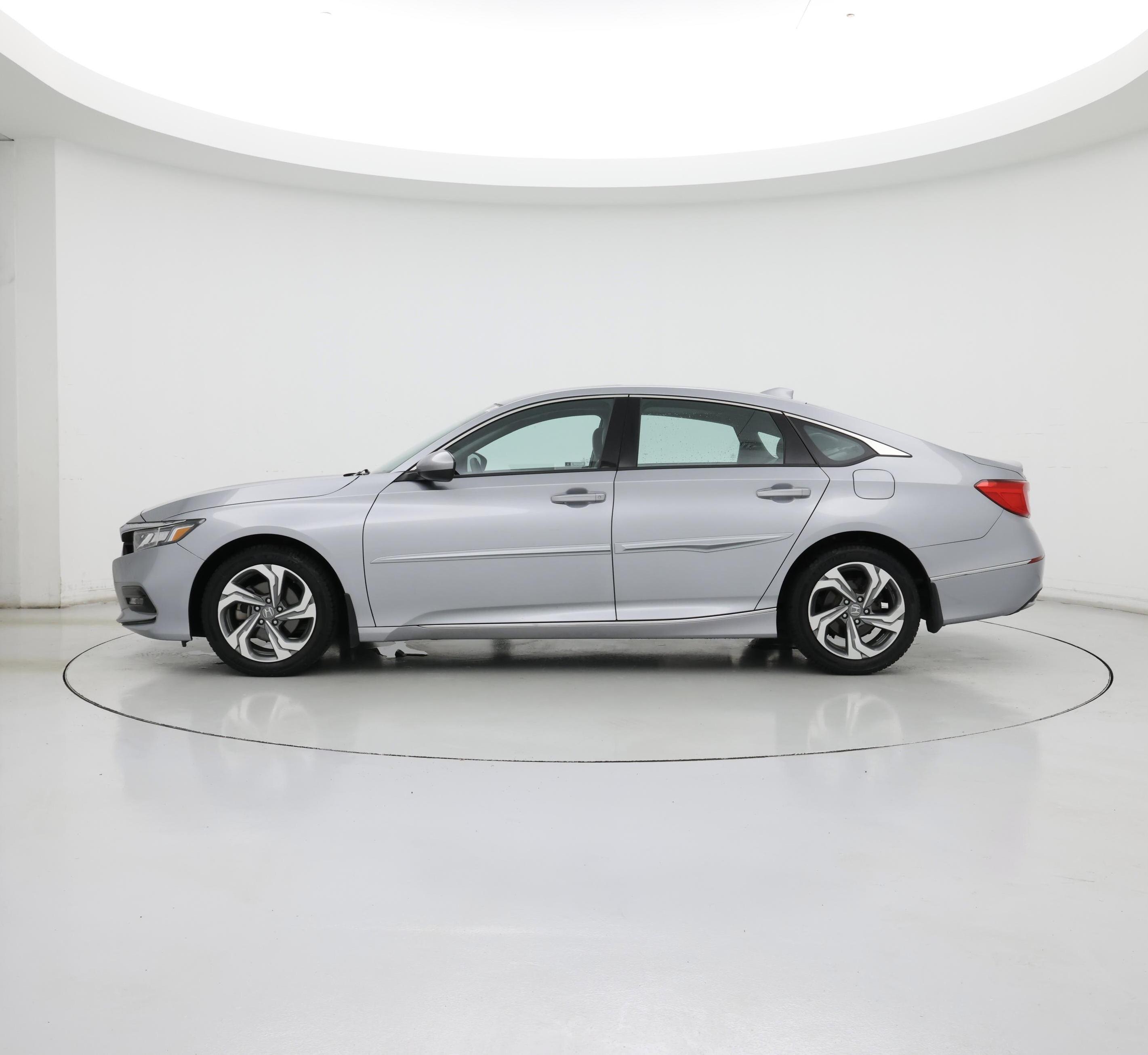 Thumbnail: 2018 Honda Accord - 3