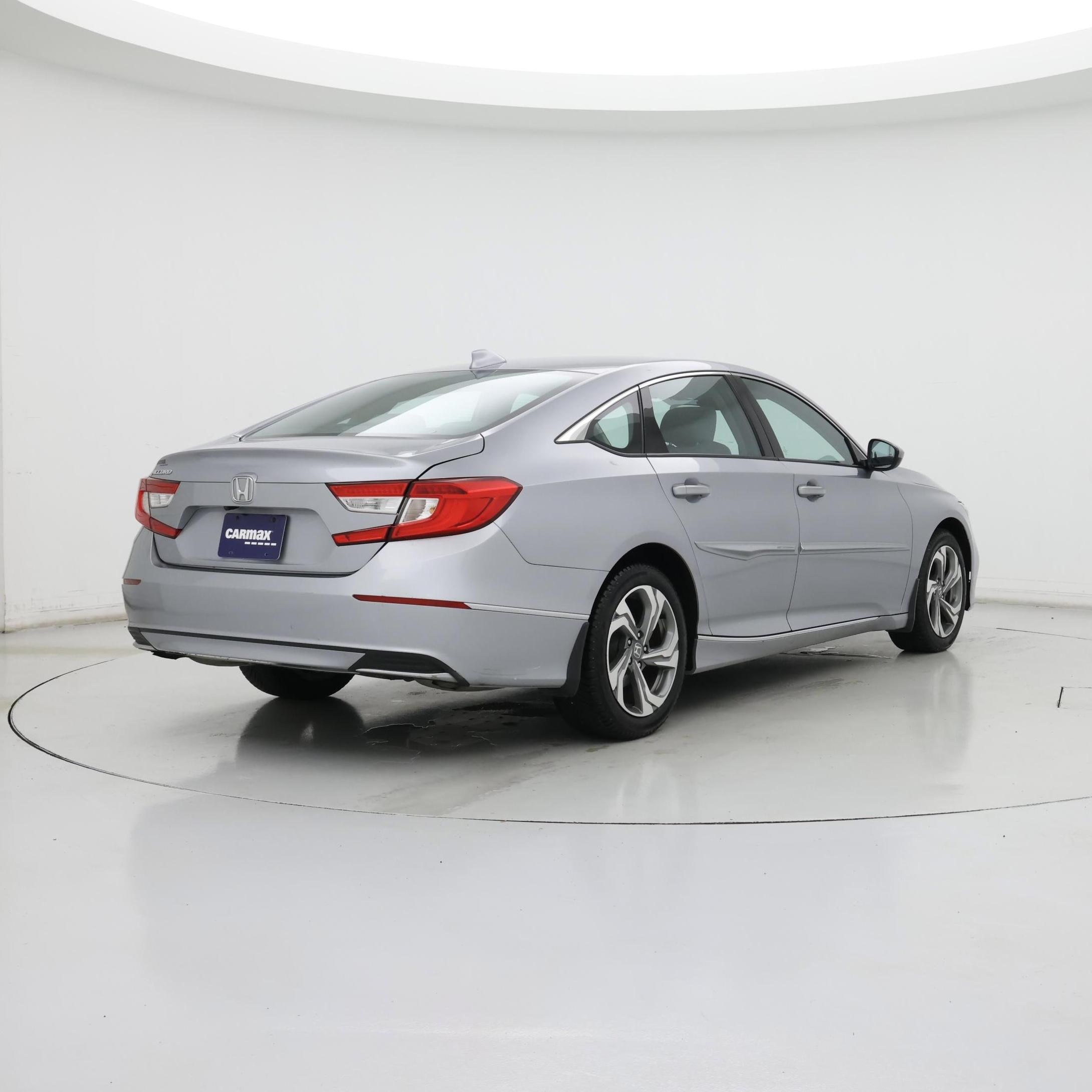 Thumbnail: 2018 Honda Accord - 8