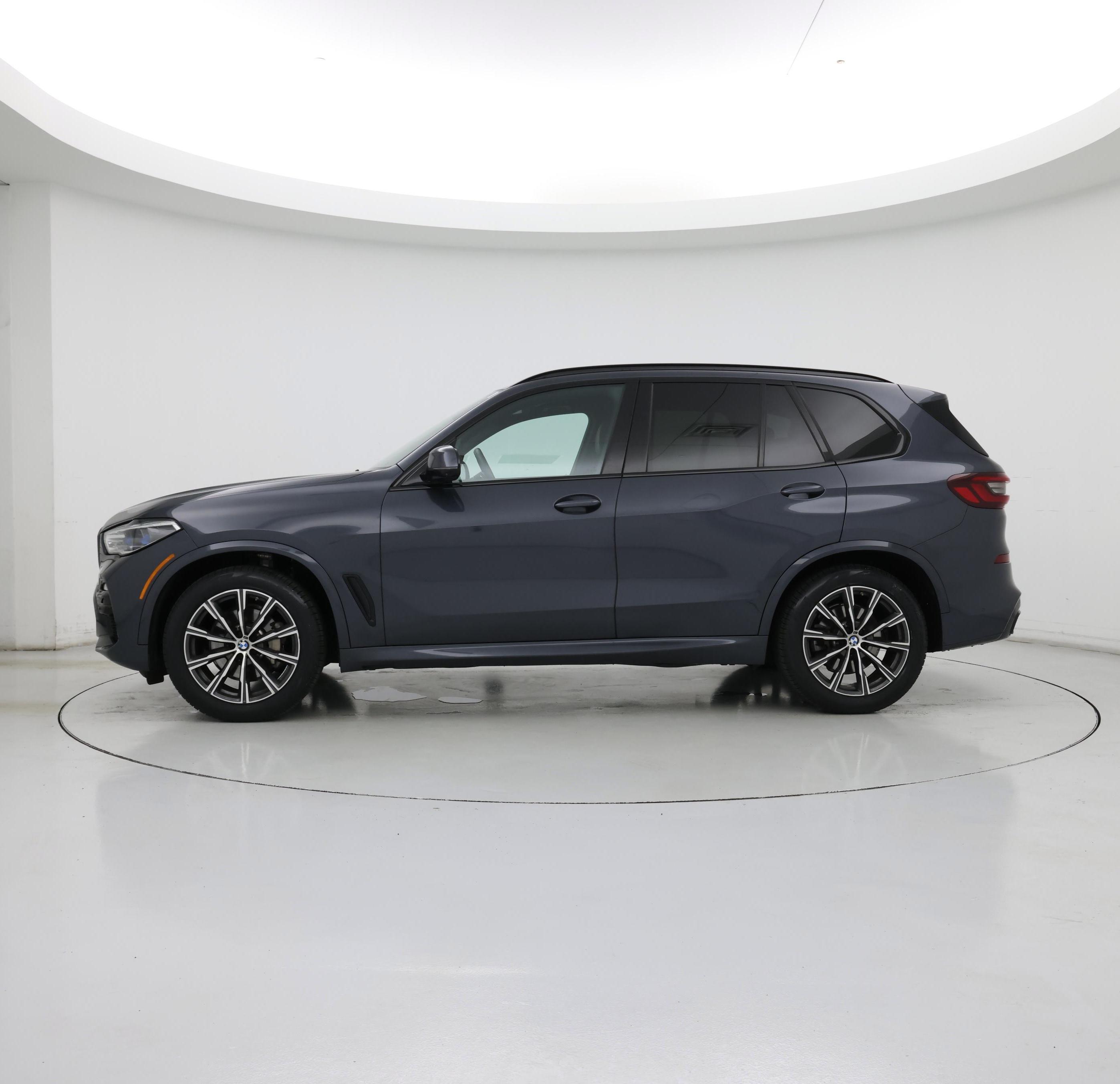 Thumbnail: 2021 BMW X5 - 3