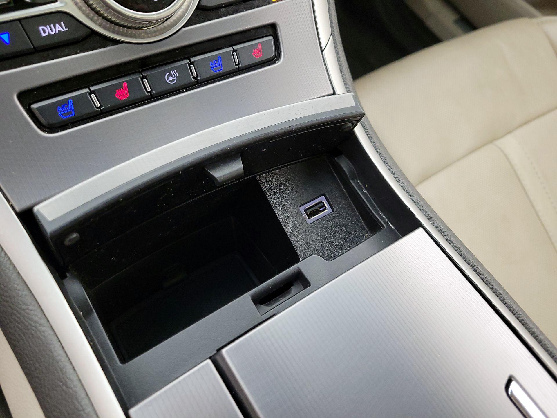 Thumbnail: 2017 Lincoln MKZ - 19