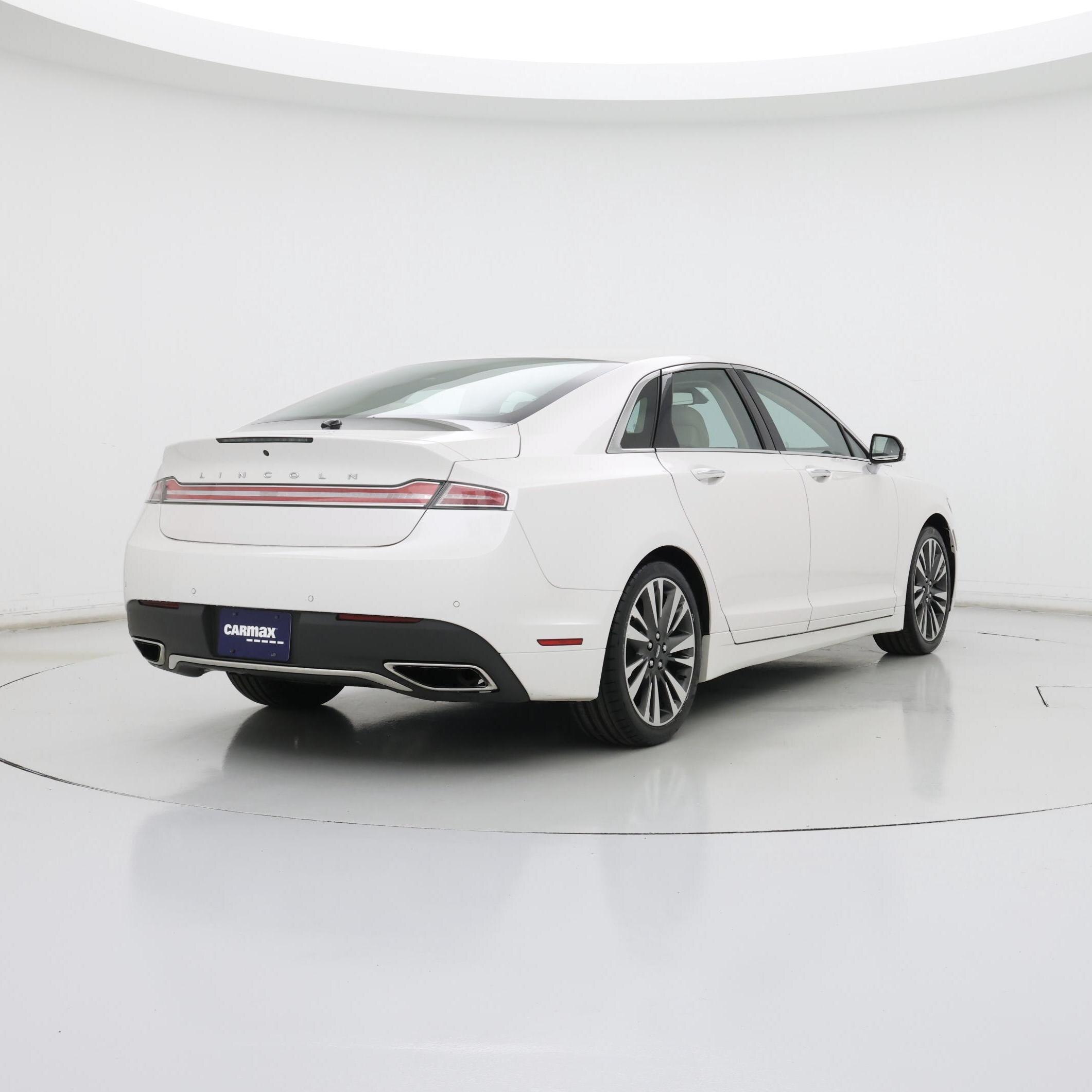 Thumbnail: 2017 Lincoln MKZ - 8