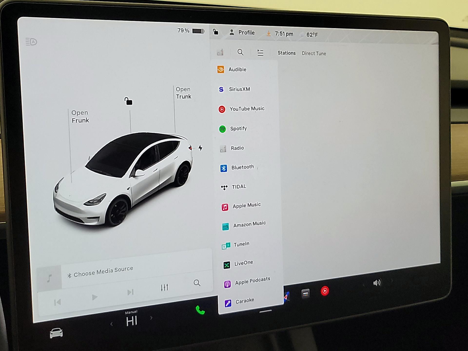 Thumbnail: 2022 Tesla Model Y - 15