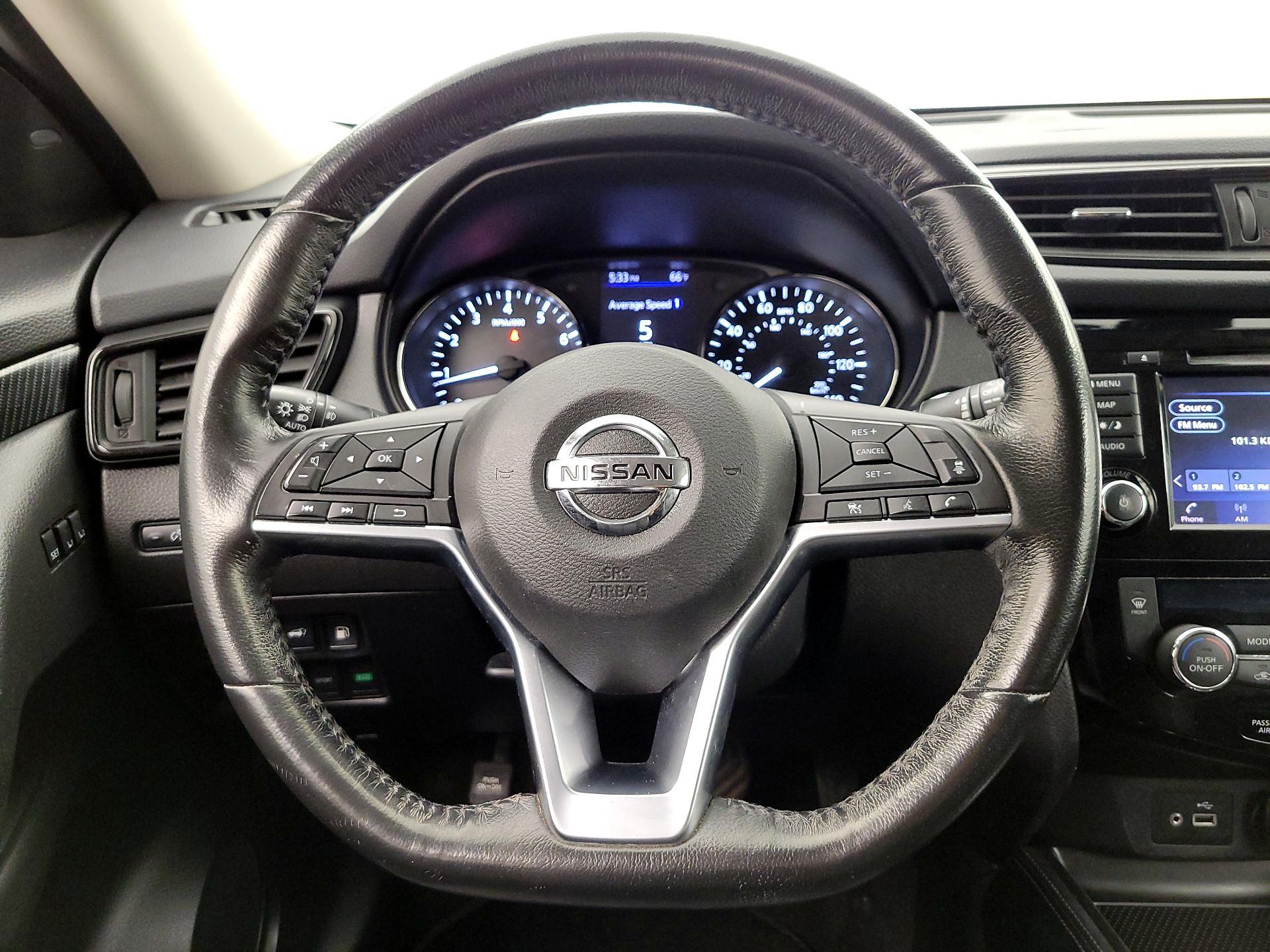 Thumbnail: 2018 Nissan Rogue - 10