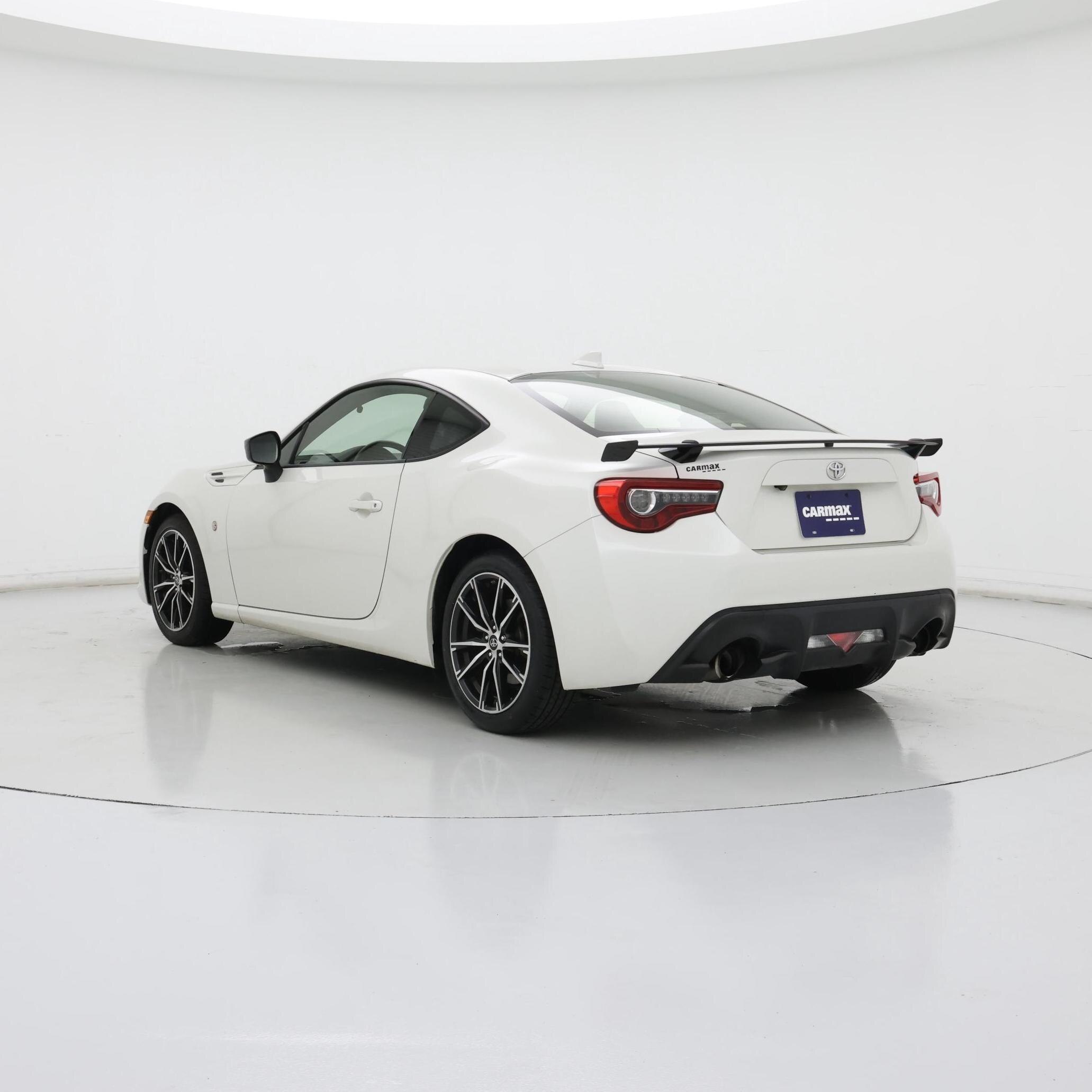 Thumbnail: 2018 Toyota 86 - 2