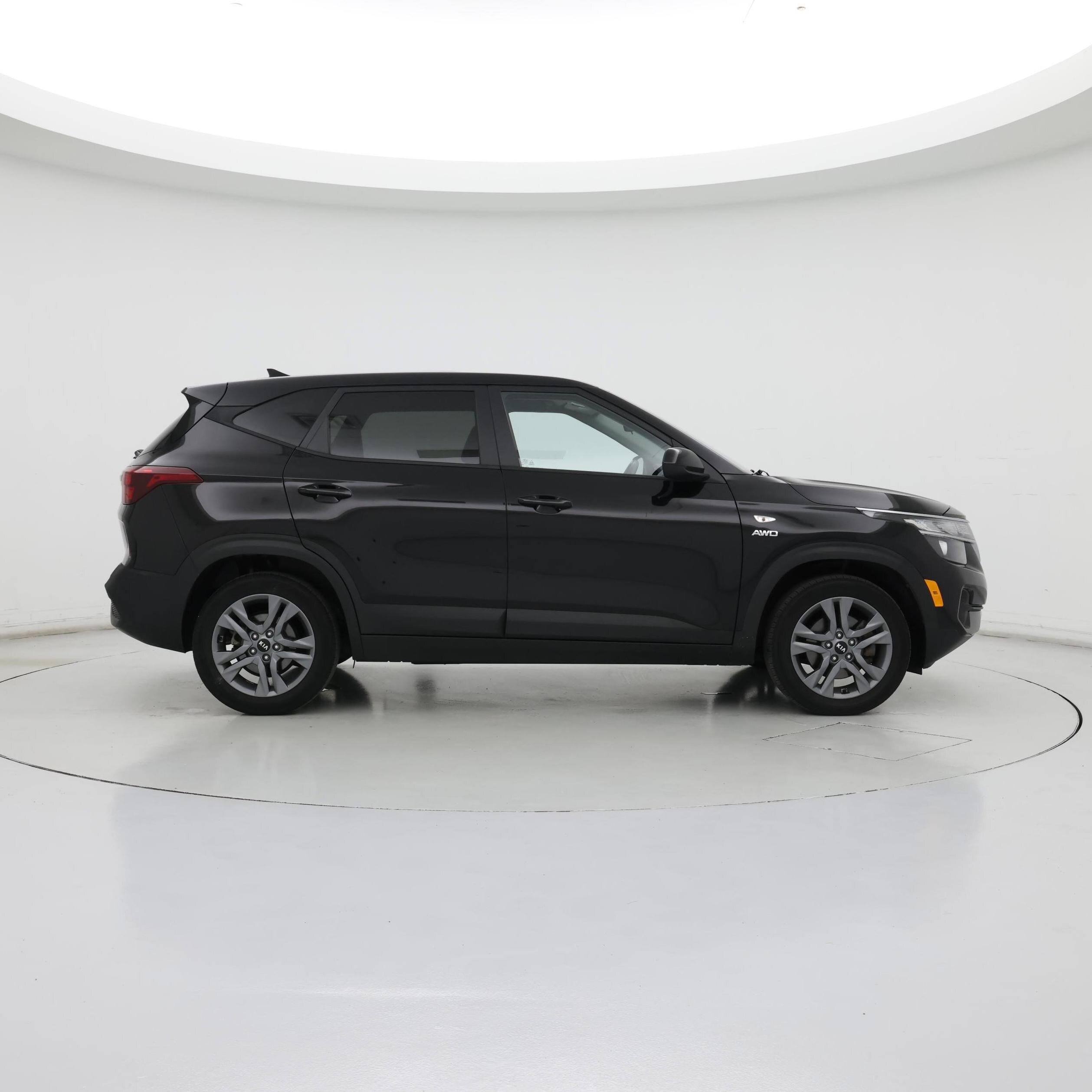 Thumbnail: 2021 Kia Seltos - 7