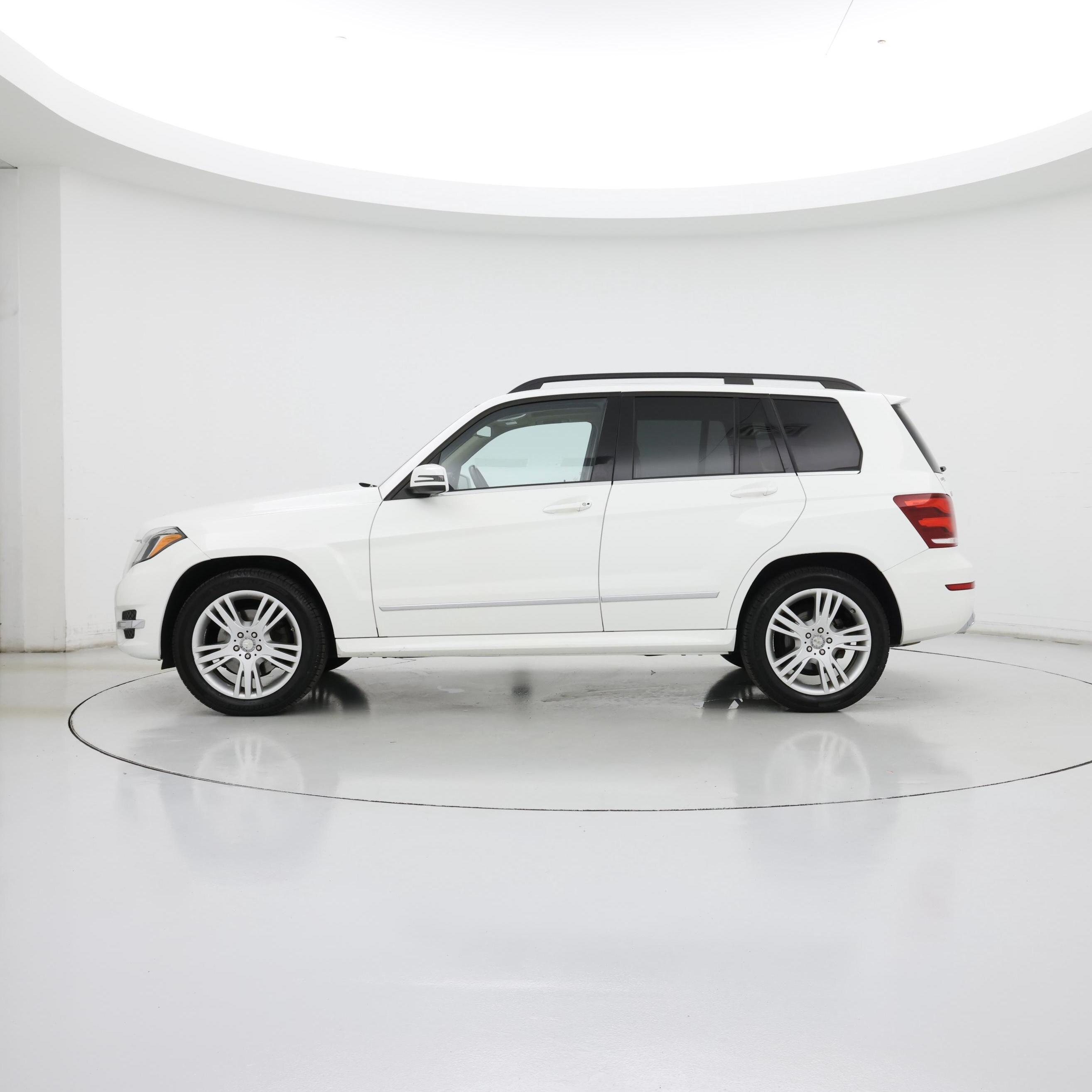 Thumbnail: 2015 Mercedes-Benz GLK - 3