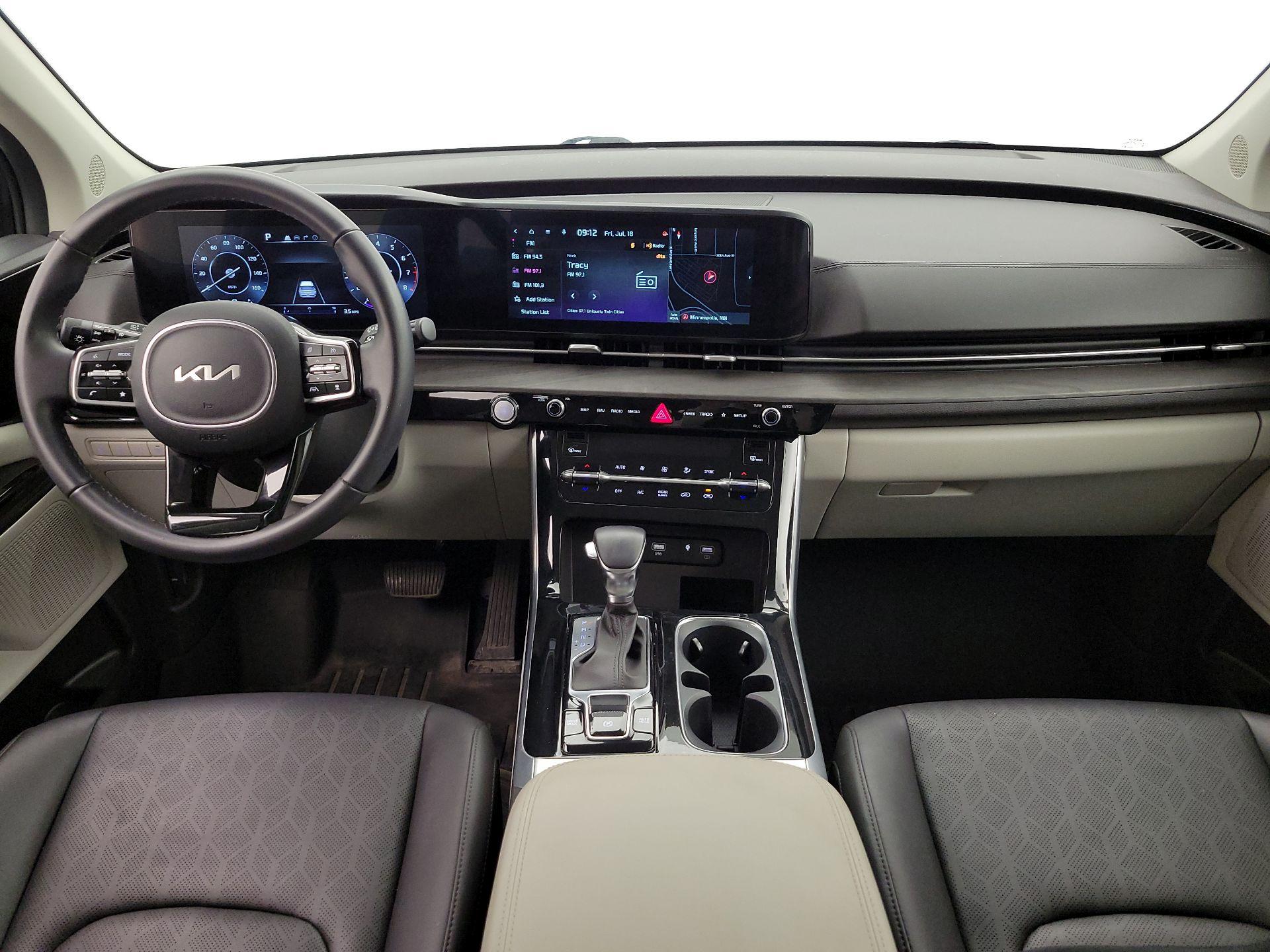 Thumbnail: 2024 Kia Carnival - 9