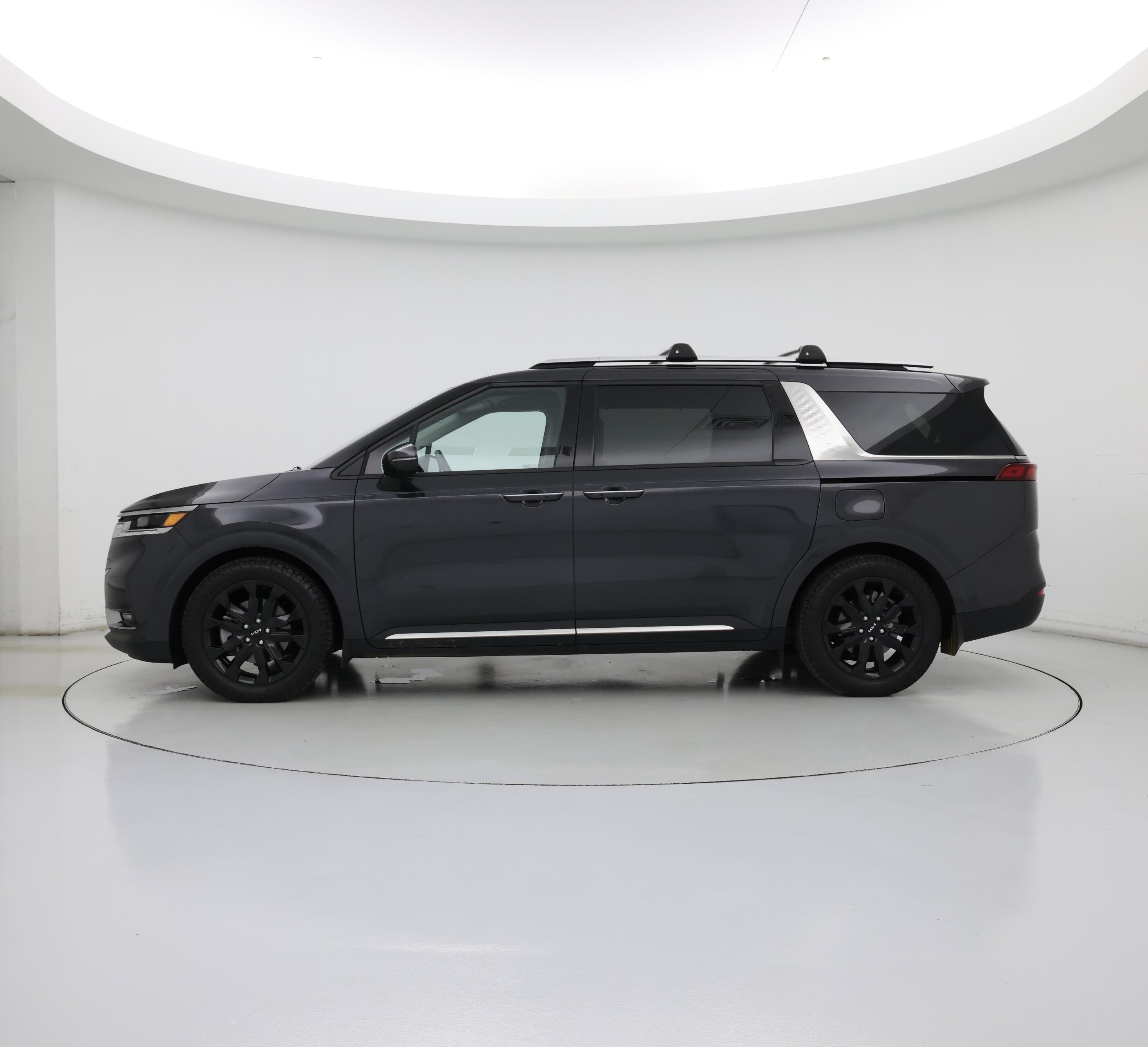 Thumbnail: 2024 Kia Carnival - 3