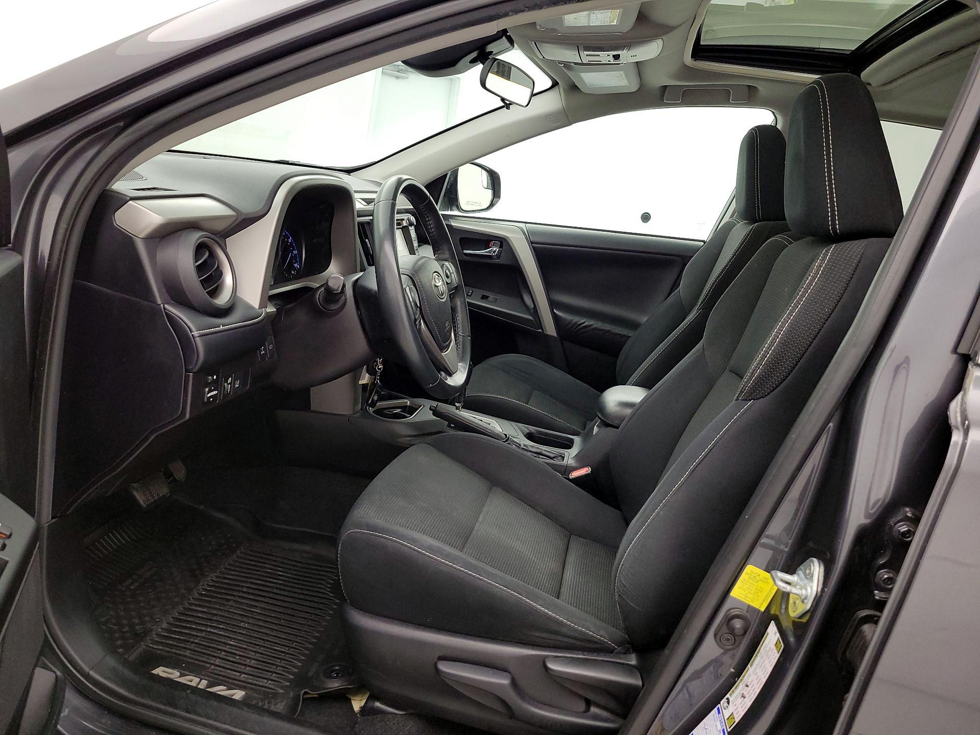 Thumbnail: 2017 Toyota RAV4 - 11