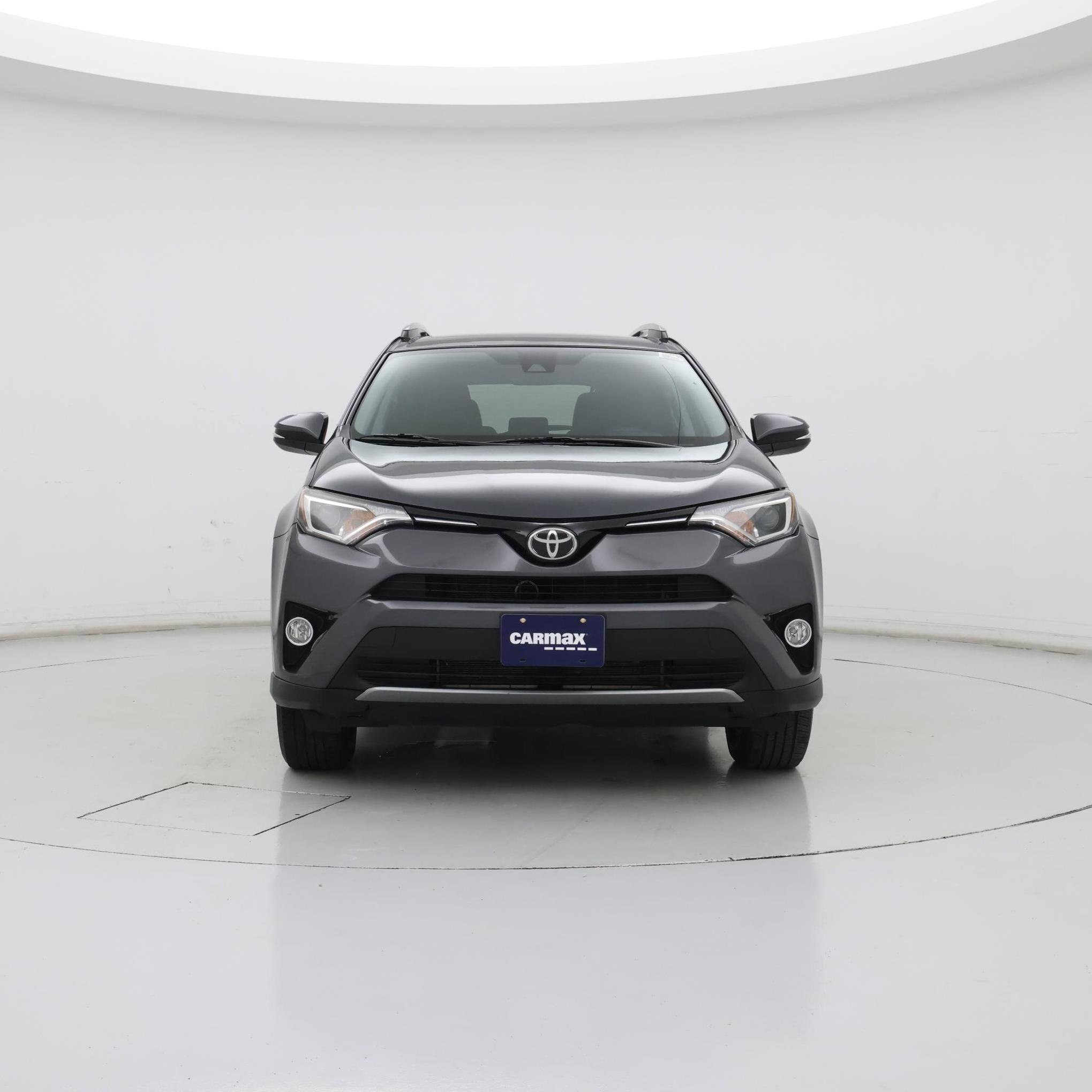 Thumbnail: 2017 Toyota RAV4 - 5