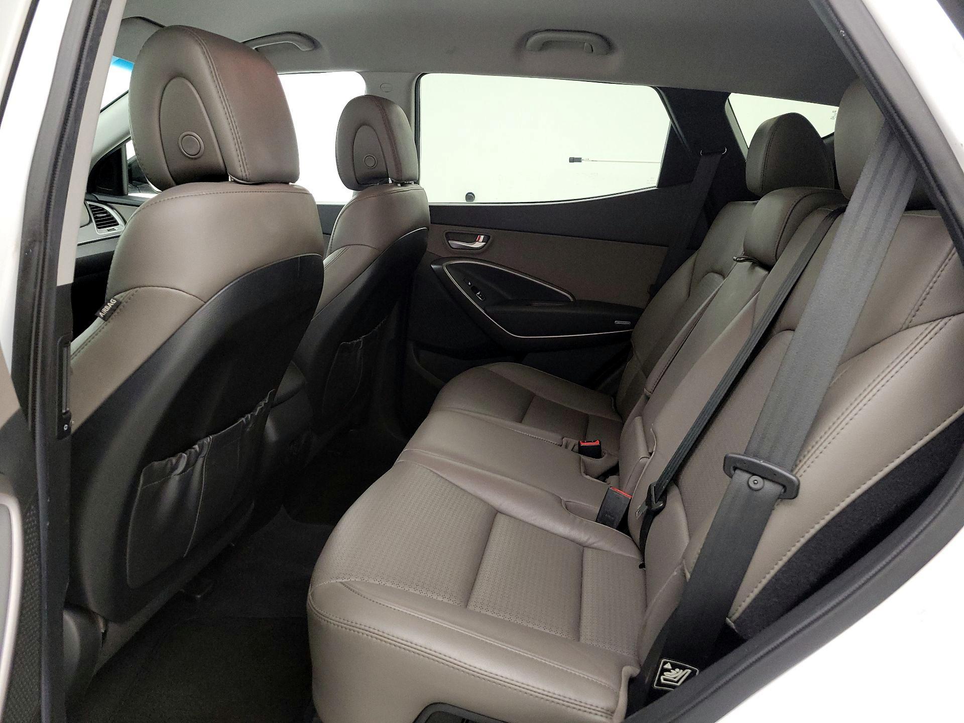 Thumbnail: 2013 Hyundai Santa Fe - 19