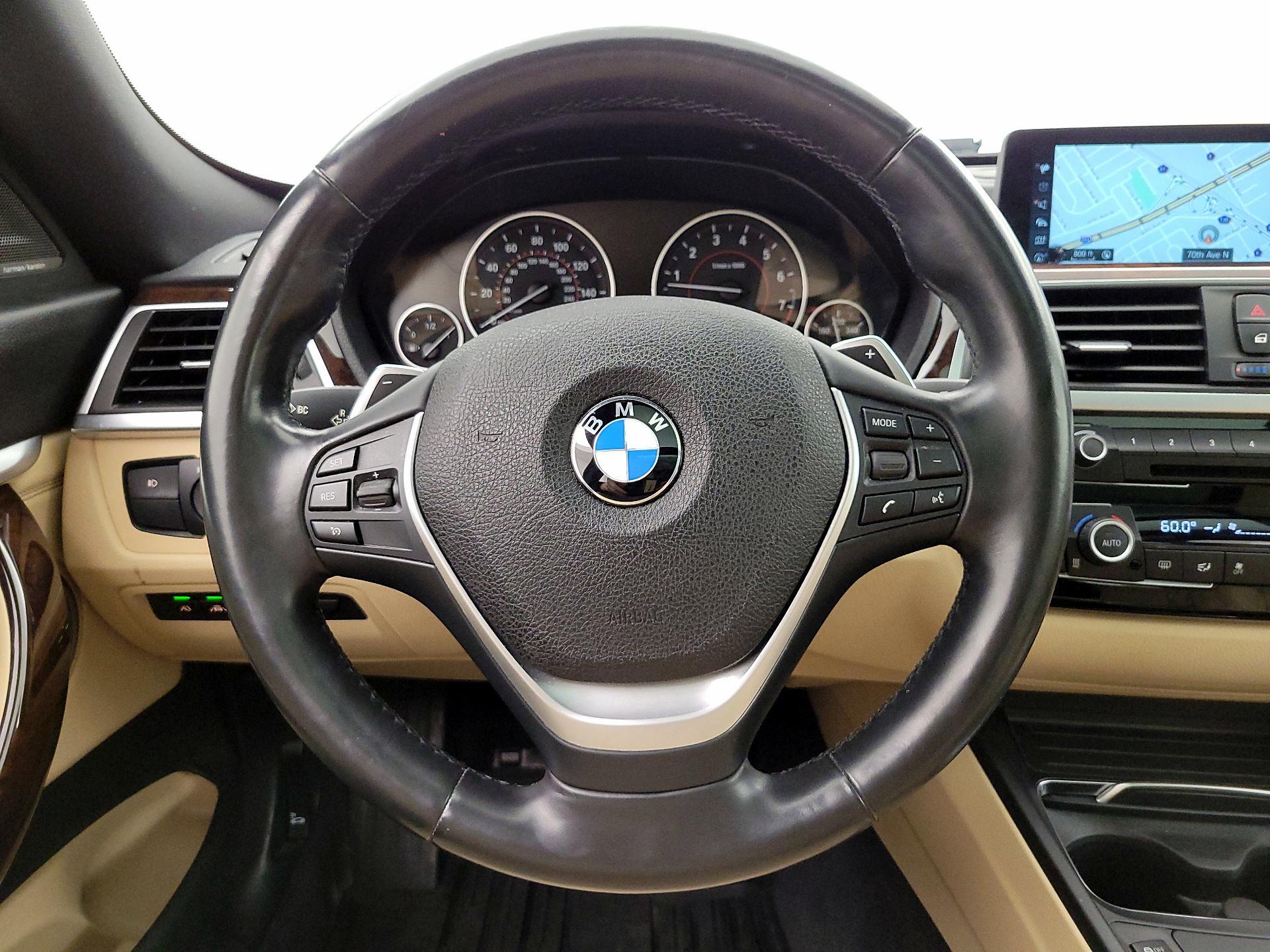 Thumbnail: 2017 BMW 3 Series - 10