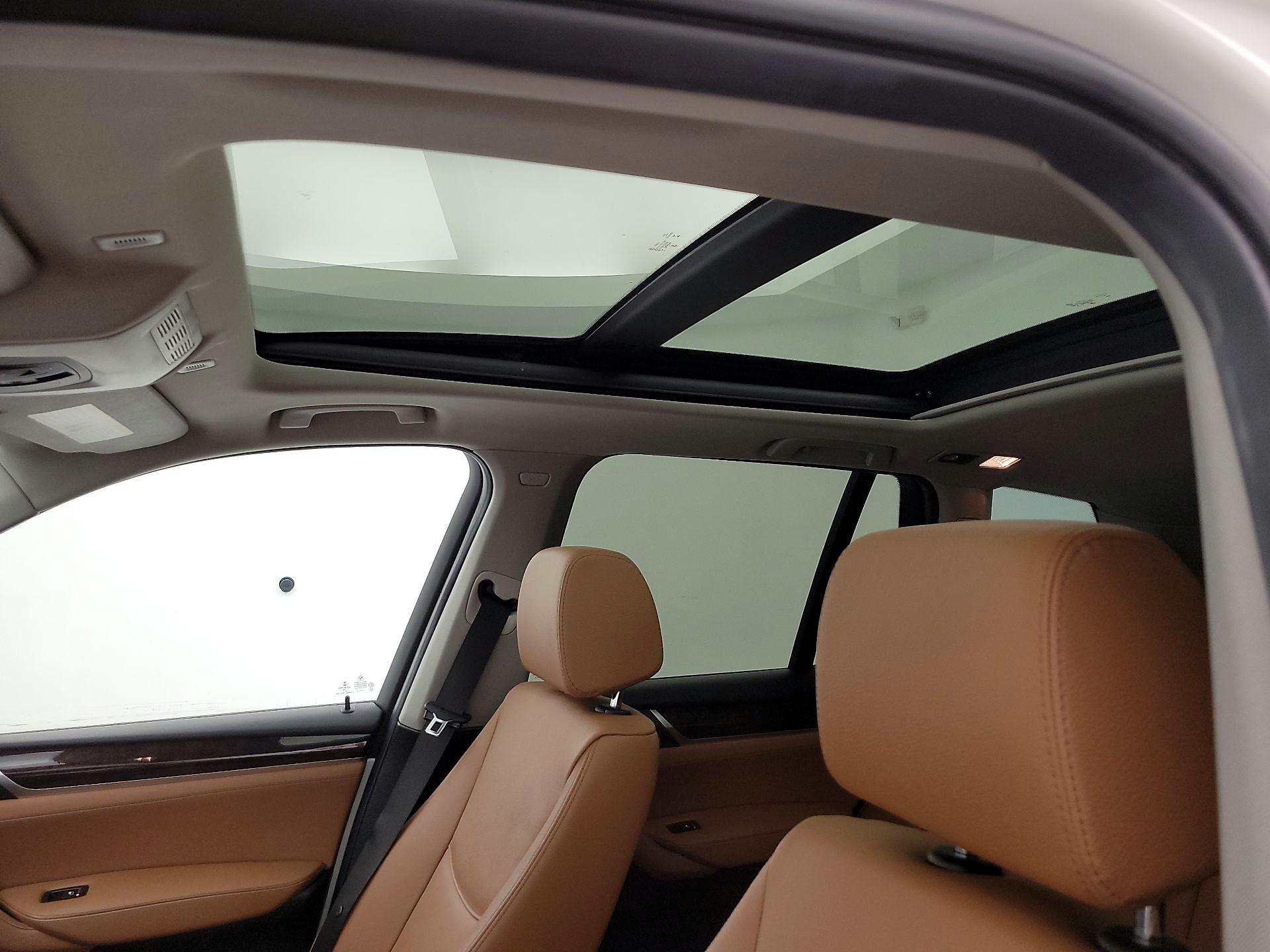 Thumbnail: 2017 BMW X3 - 20