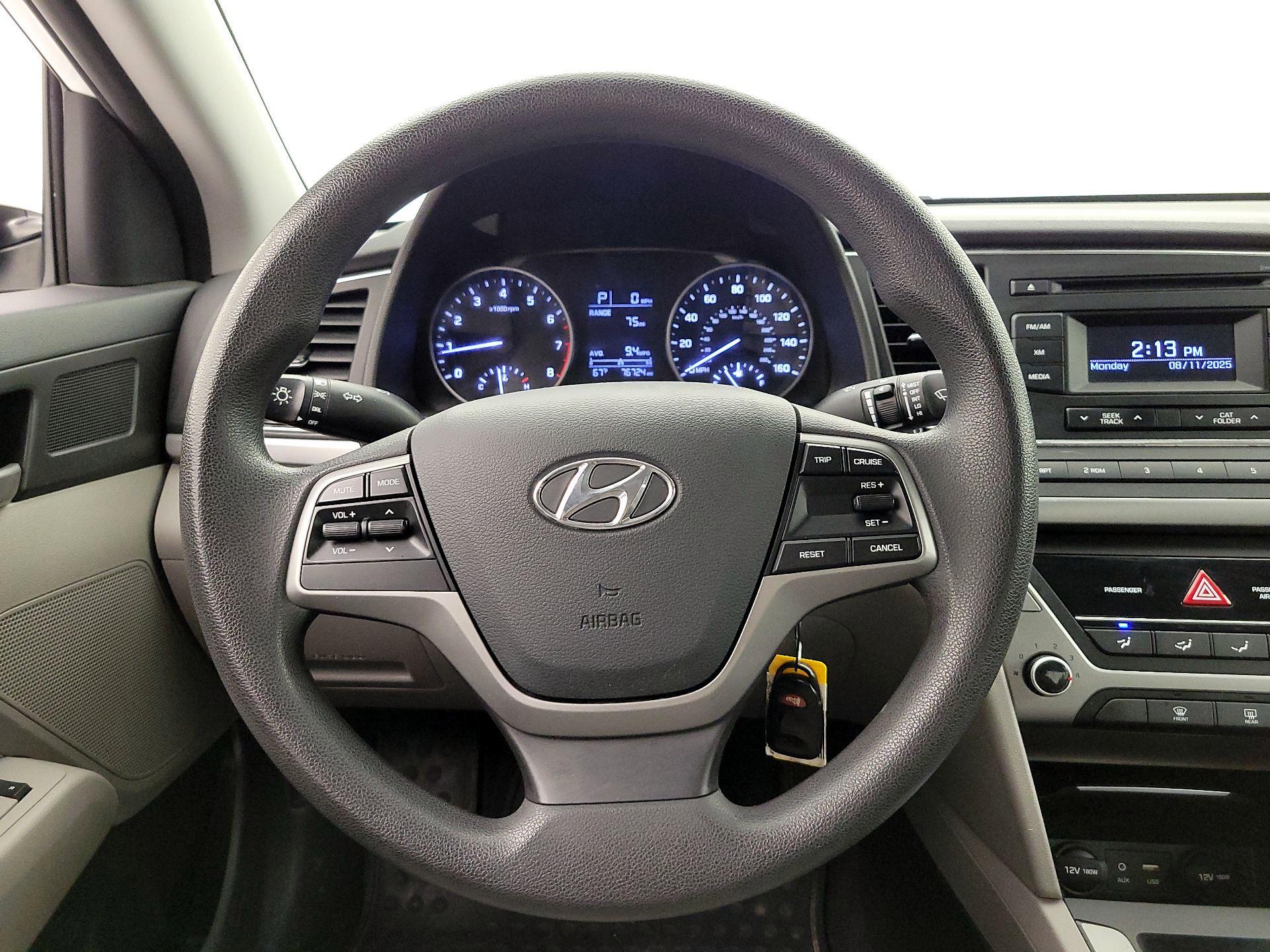 Thumbnail: 2017 Hyundai Elantra - 10