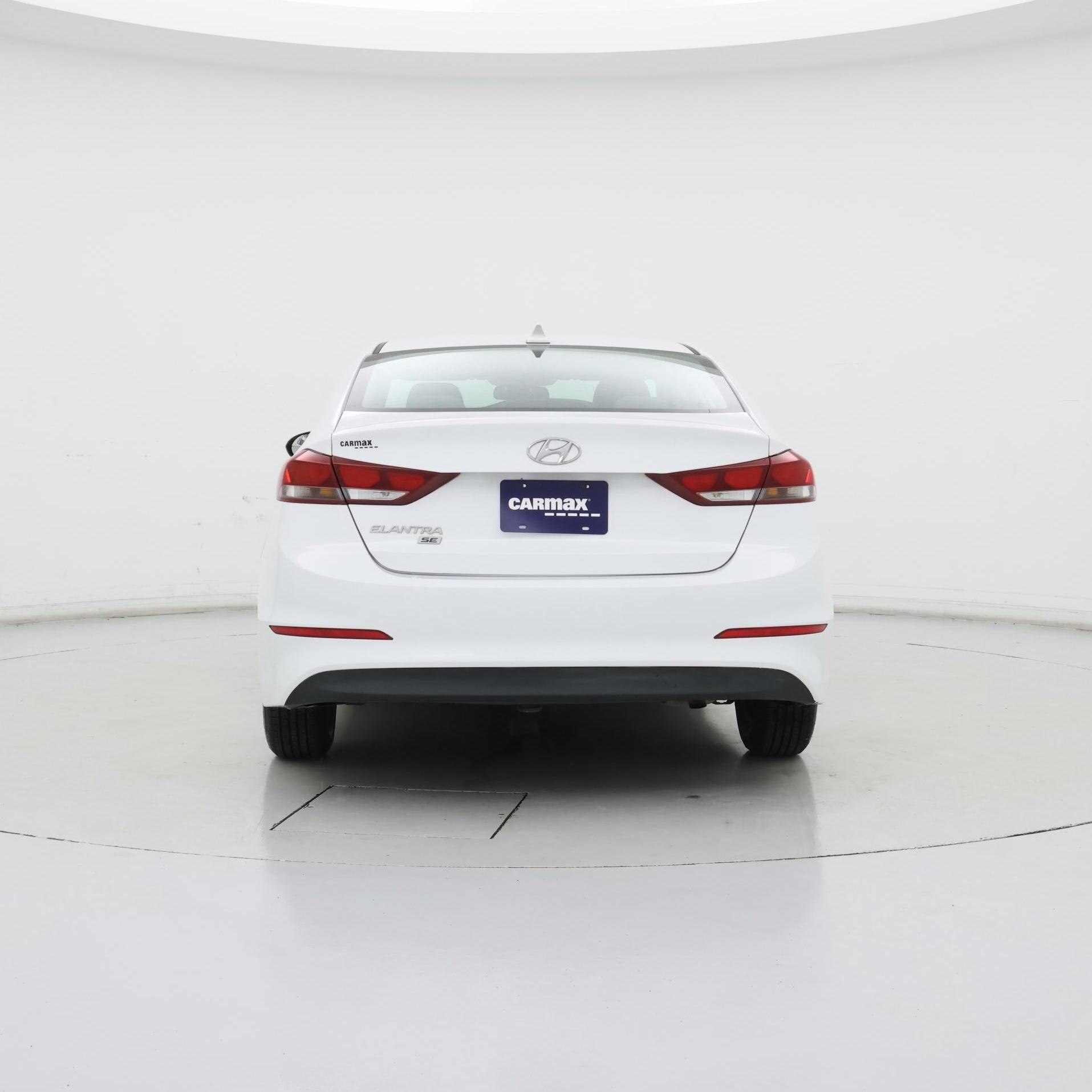 Thumbnail: 2017 Hyundai Elantra - 6