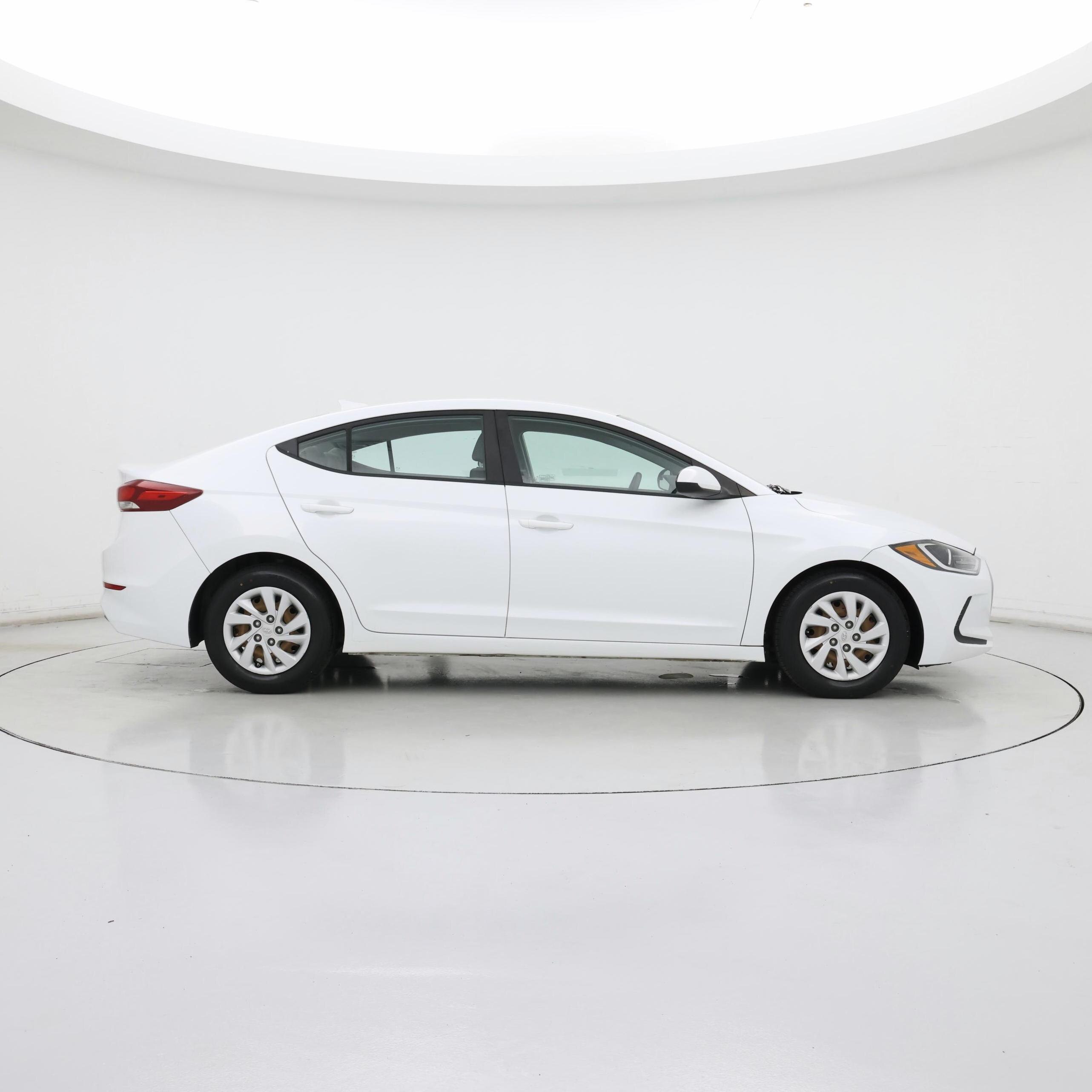 Thumbnail: 2017 Hyundai Elantra - 7