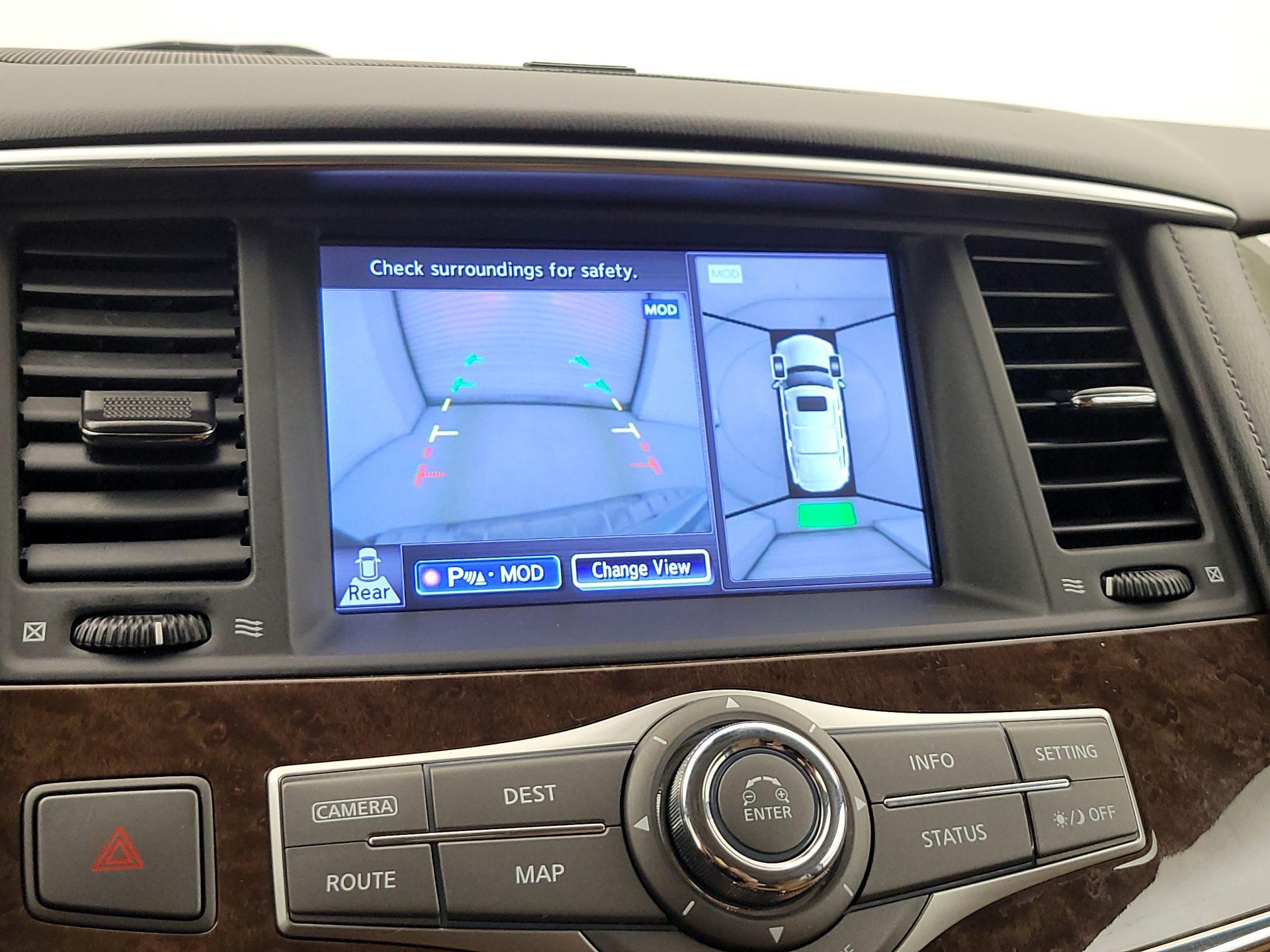 Thumbnail: 2016 INFINITI QX80 - 15