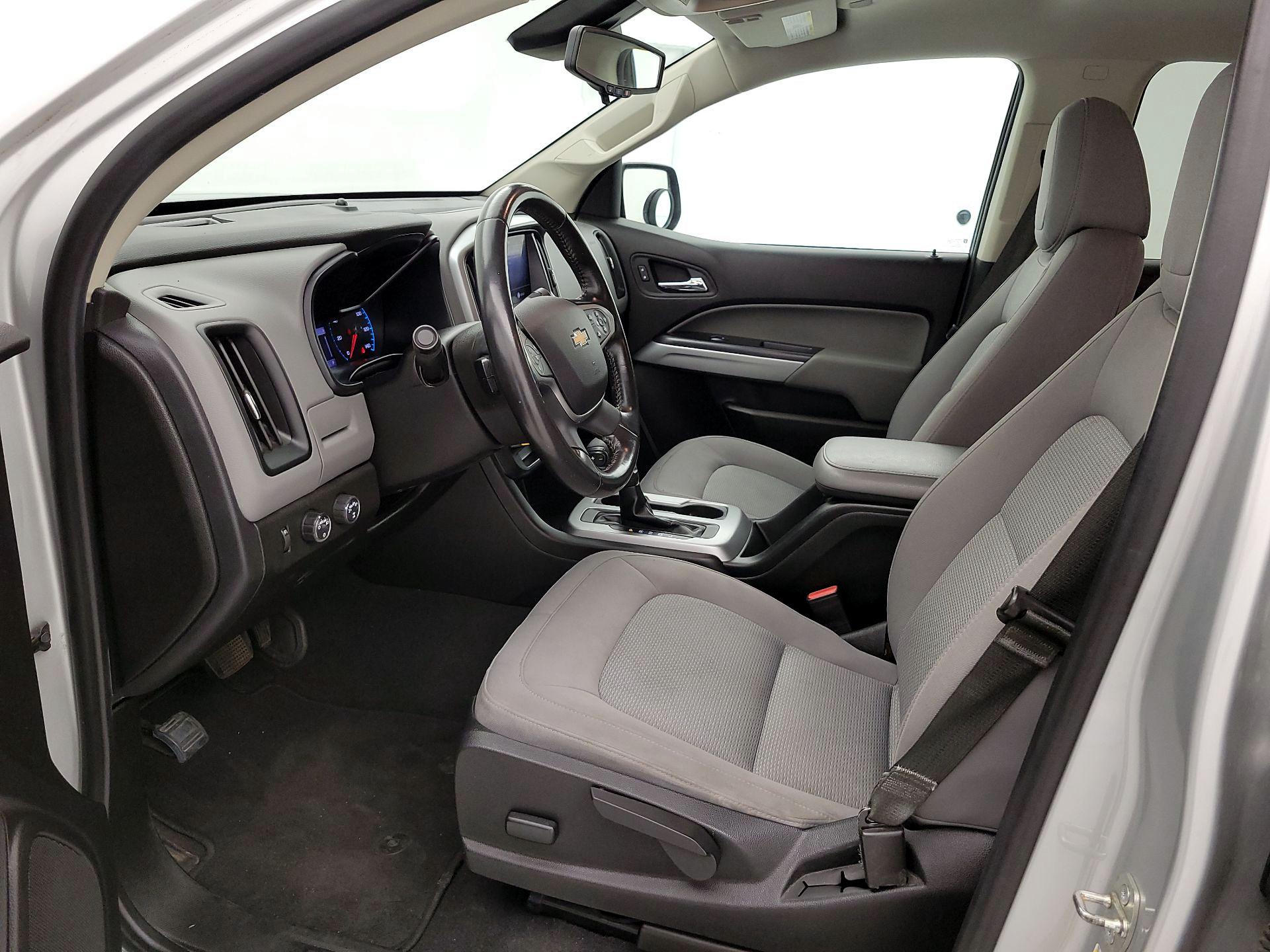 Thumbnail: 2019 Chevrolet Colorado - 11