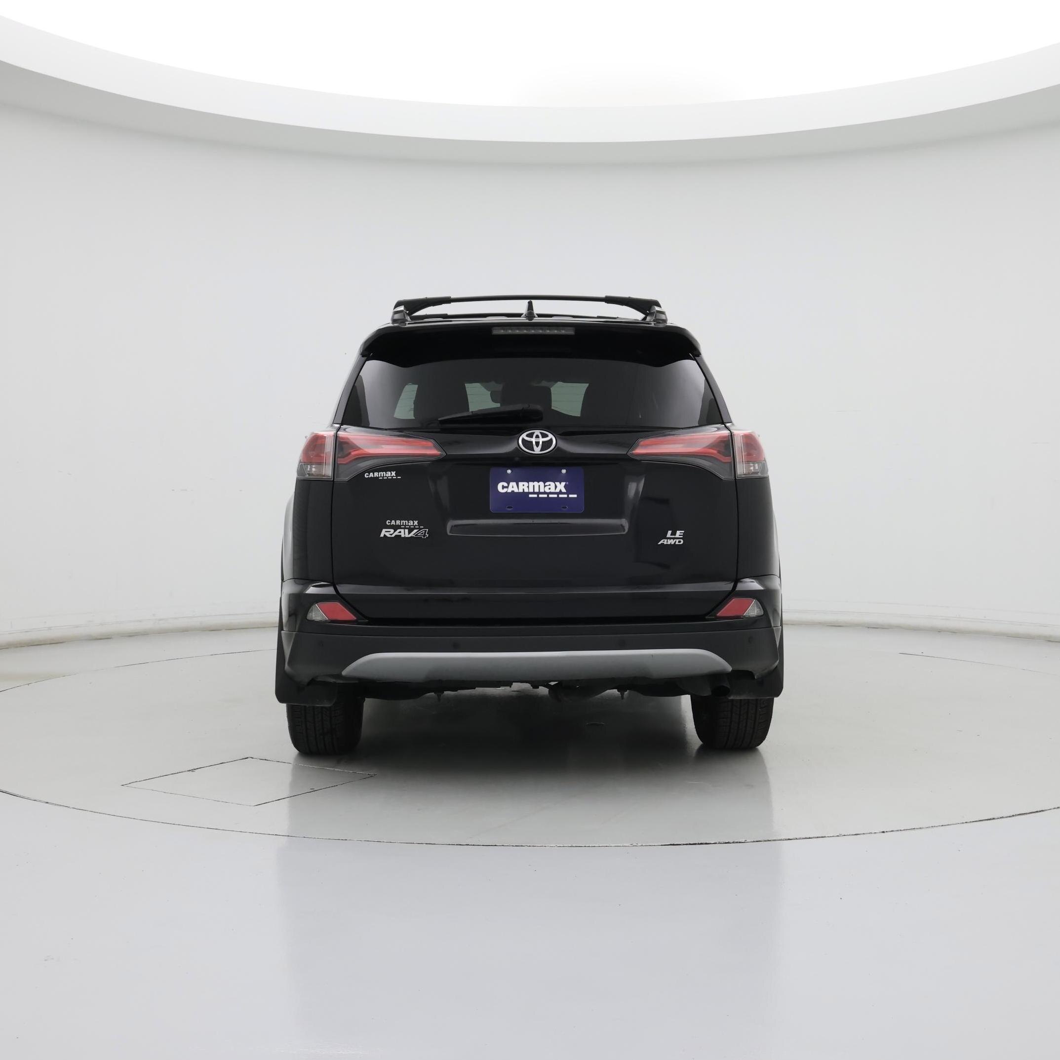 Thumbnail: 2018 Toyota RAV4 - 6