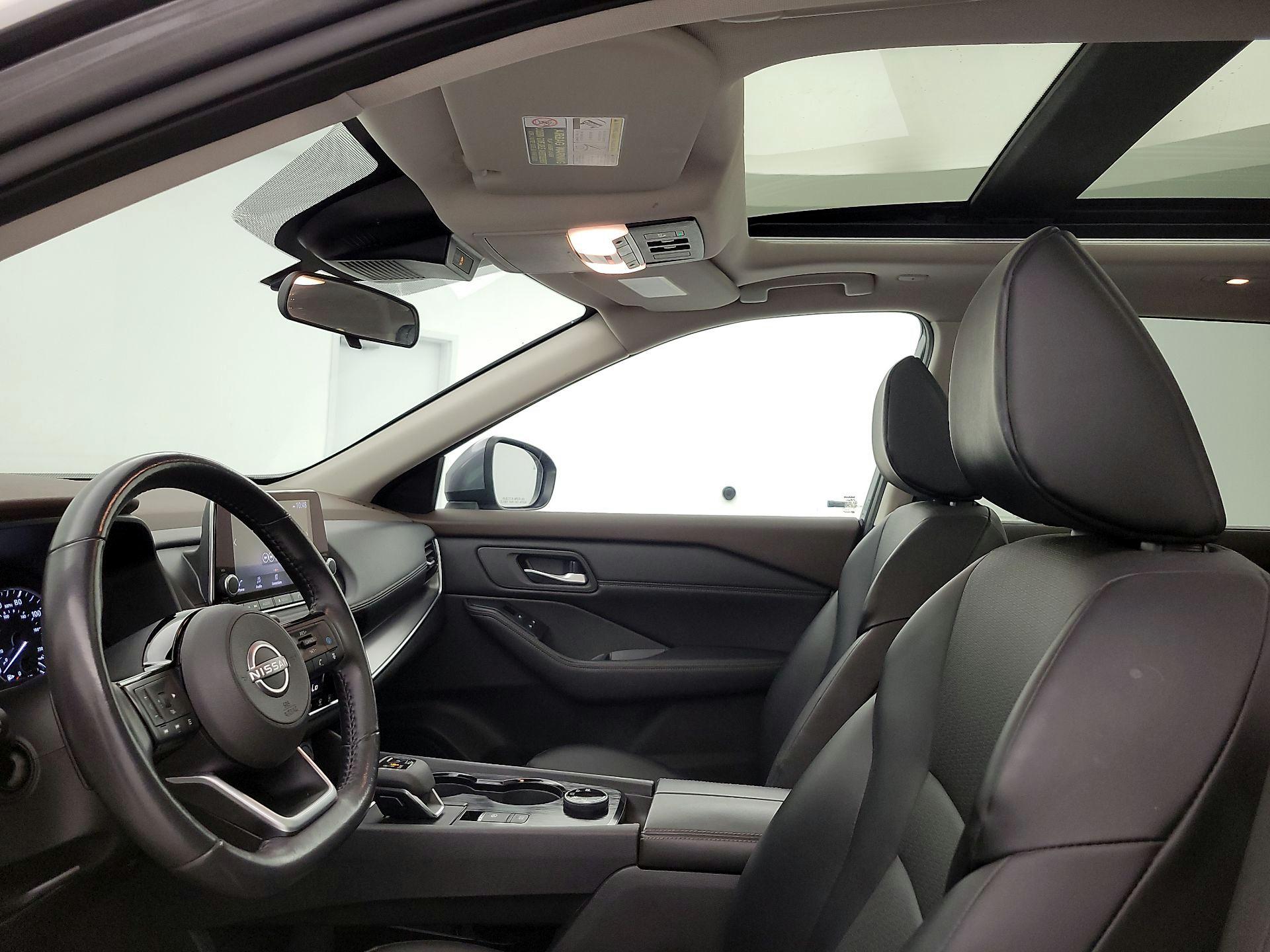 Thumbnail: 2022 Nissan Rogue - 18