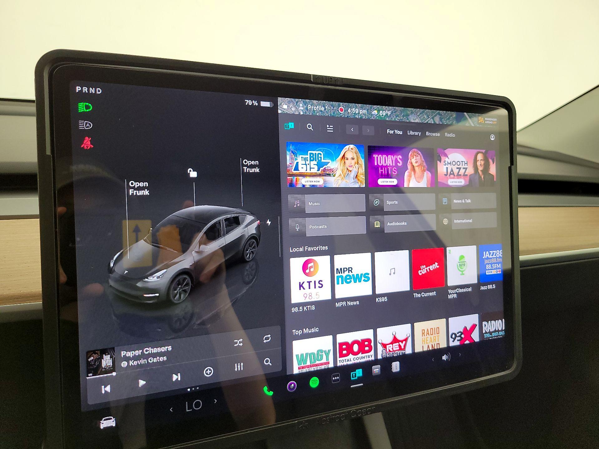 Thumbnail: 2025 Tesla Model Y - 15