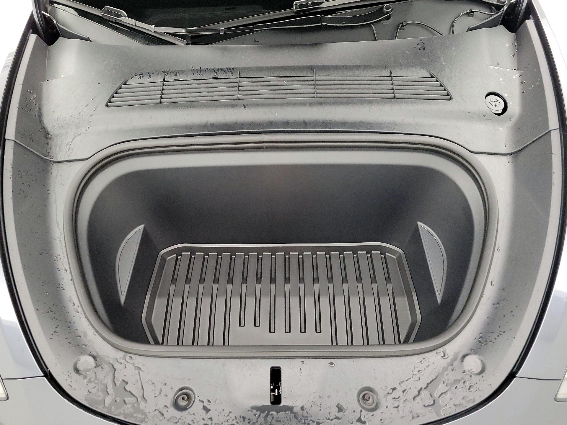 Thumbnail: 2025 Tesla Model Y - 20