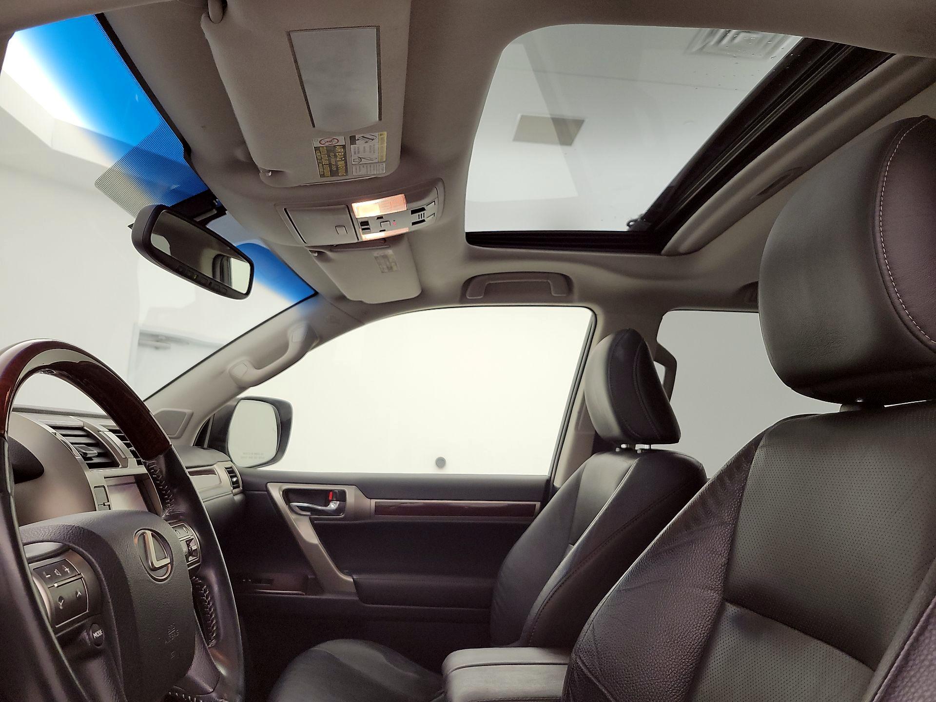 Thumbnail: 2014 Lexus GX - 20