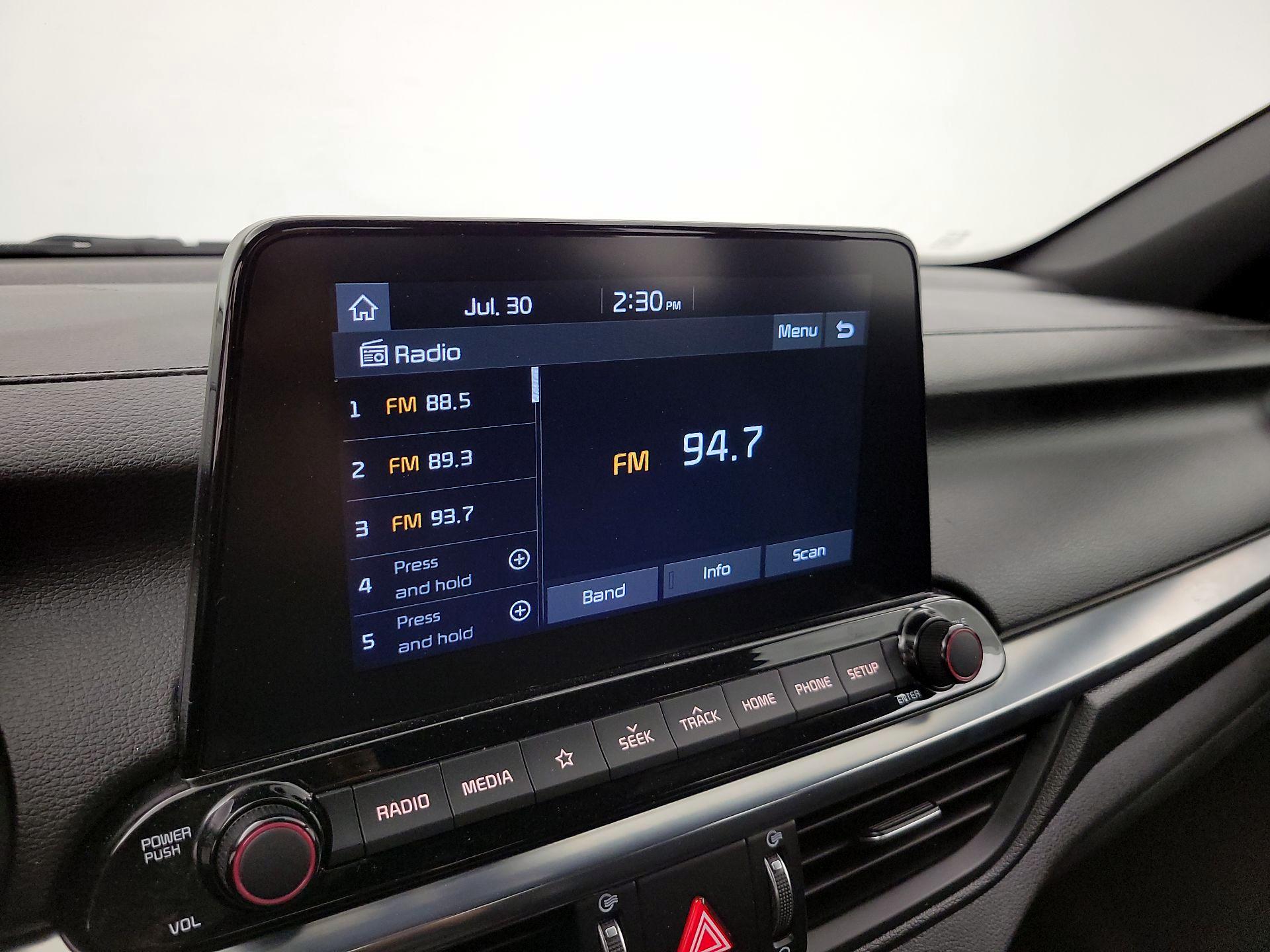Thumbnail: 2021 Kia Forte - 15