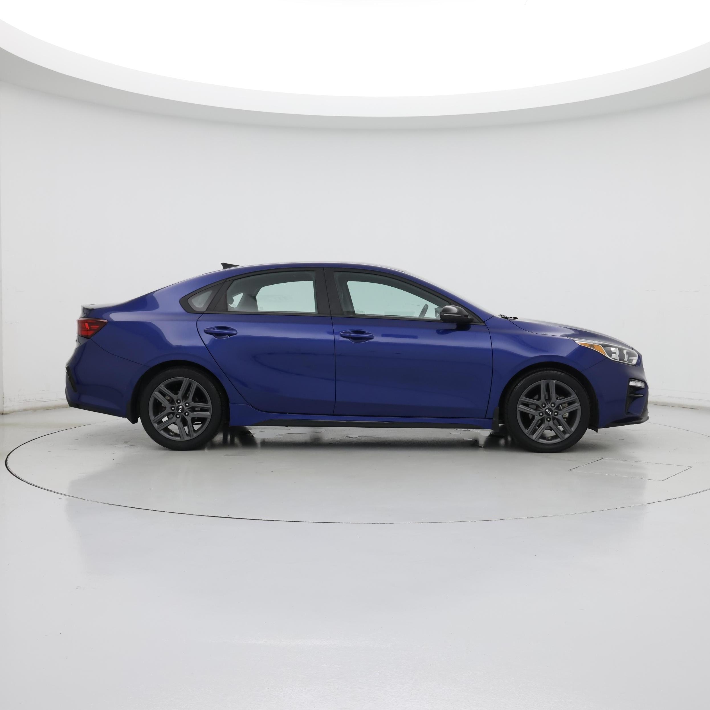 Thumbnail: 2021 Kia Forte - 7