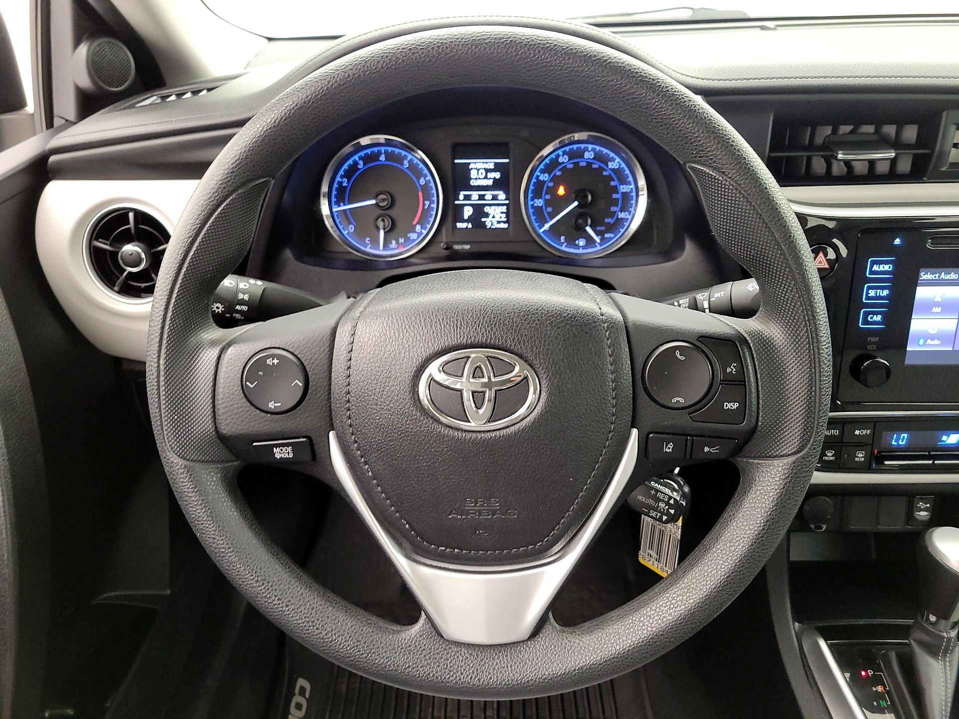 Thumbnail: 2018 Toyota Corolla - 10