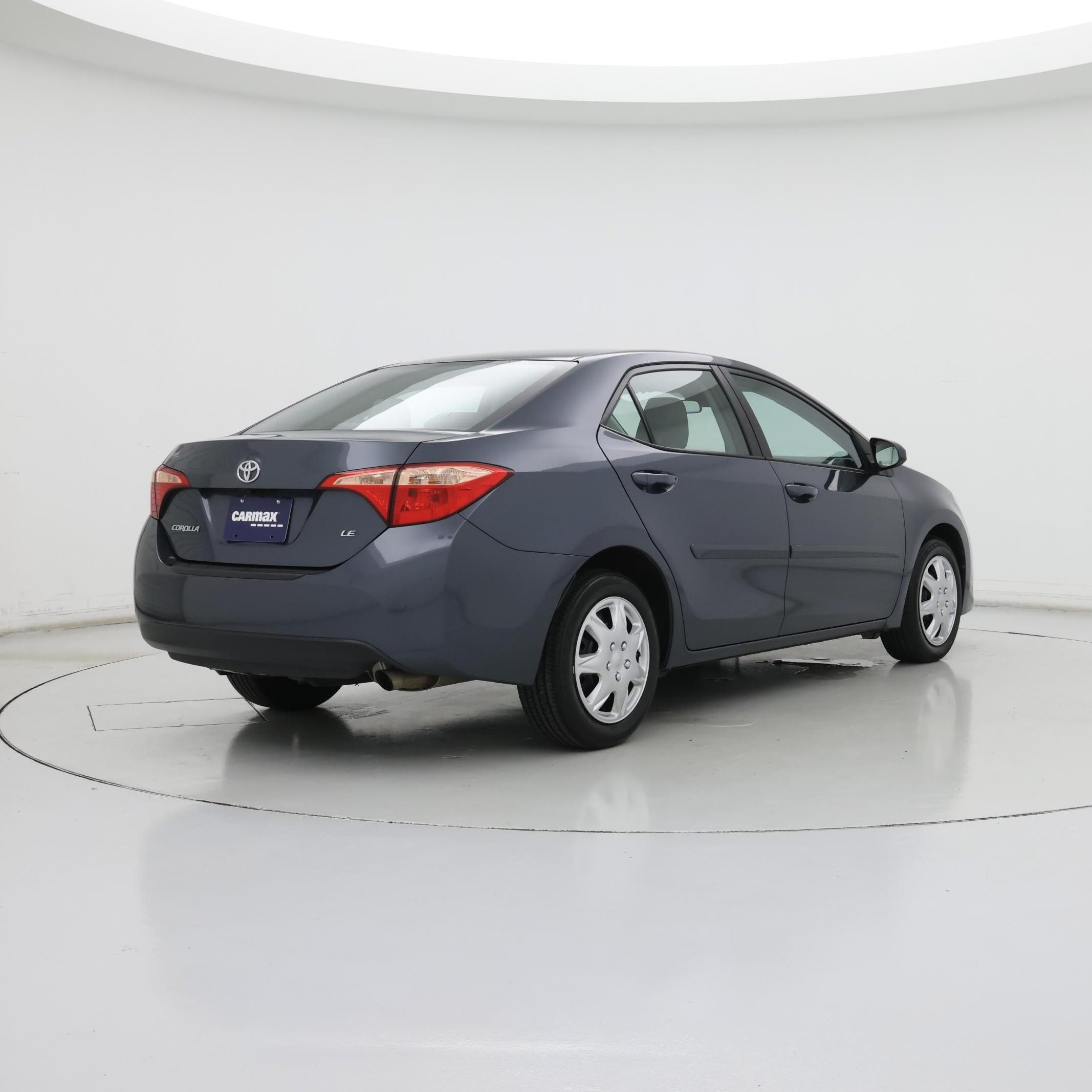 Thumbnail: 2018 Toyota Corolla - 8