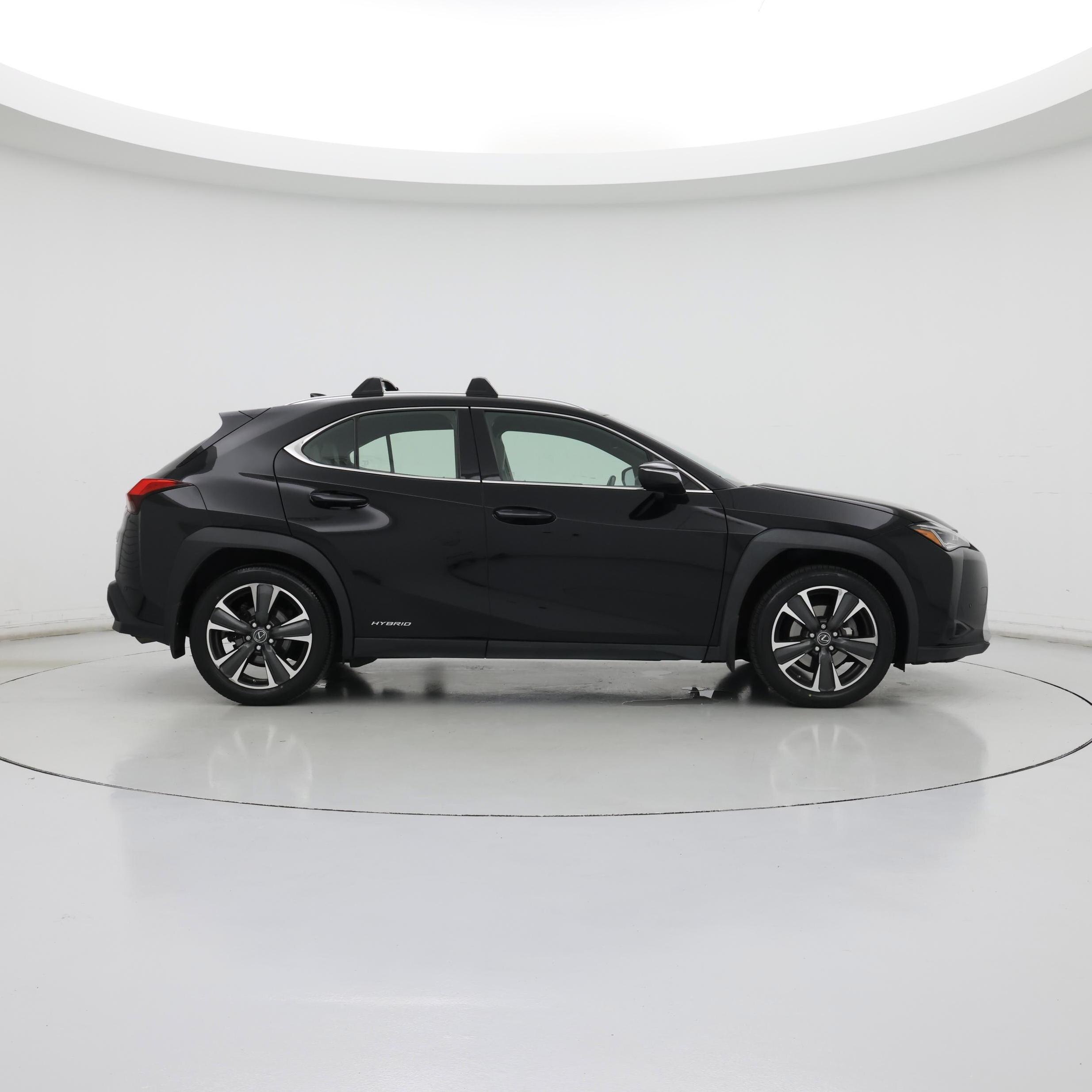 Thumbnail: 2020 Lexus UX - 7