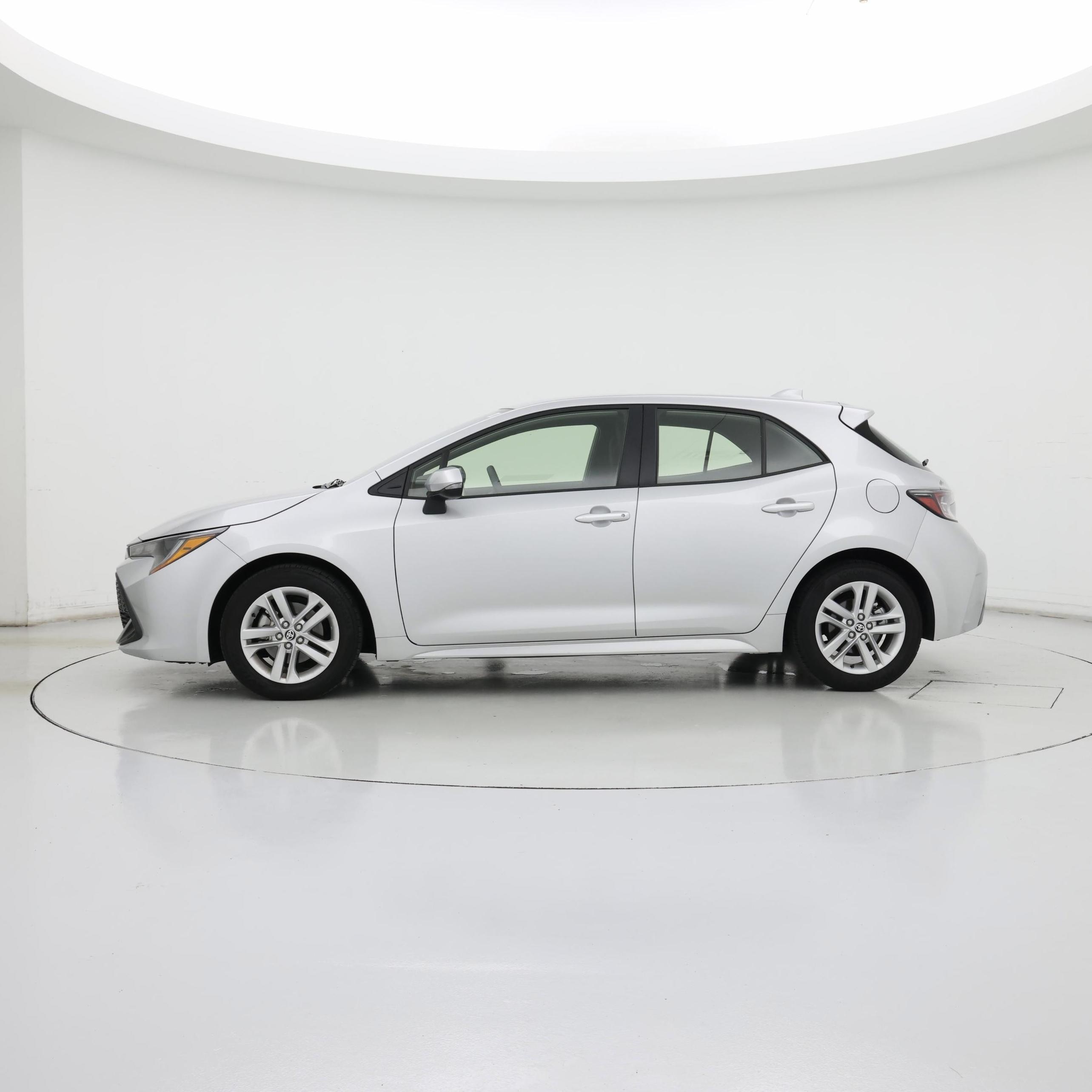 Thumbnail: 2022 Toyota Corolla - 3