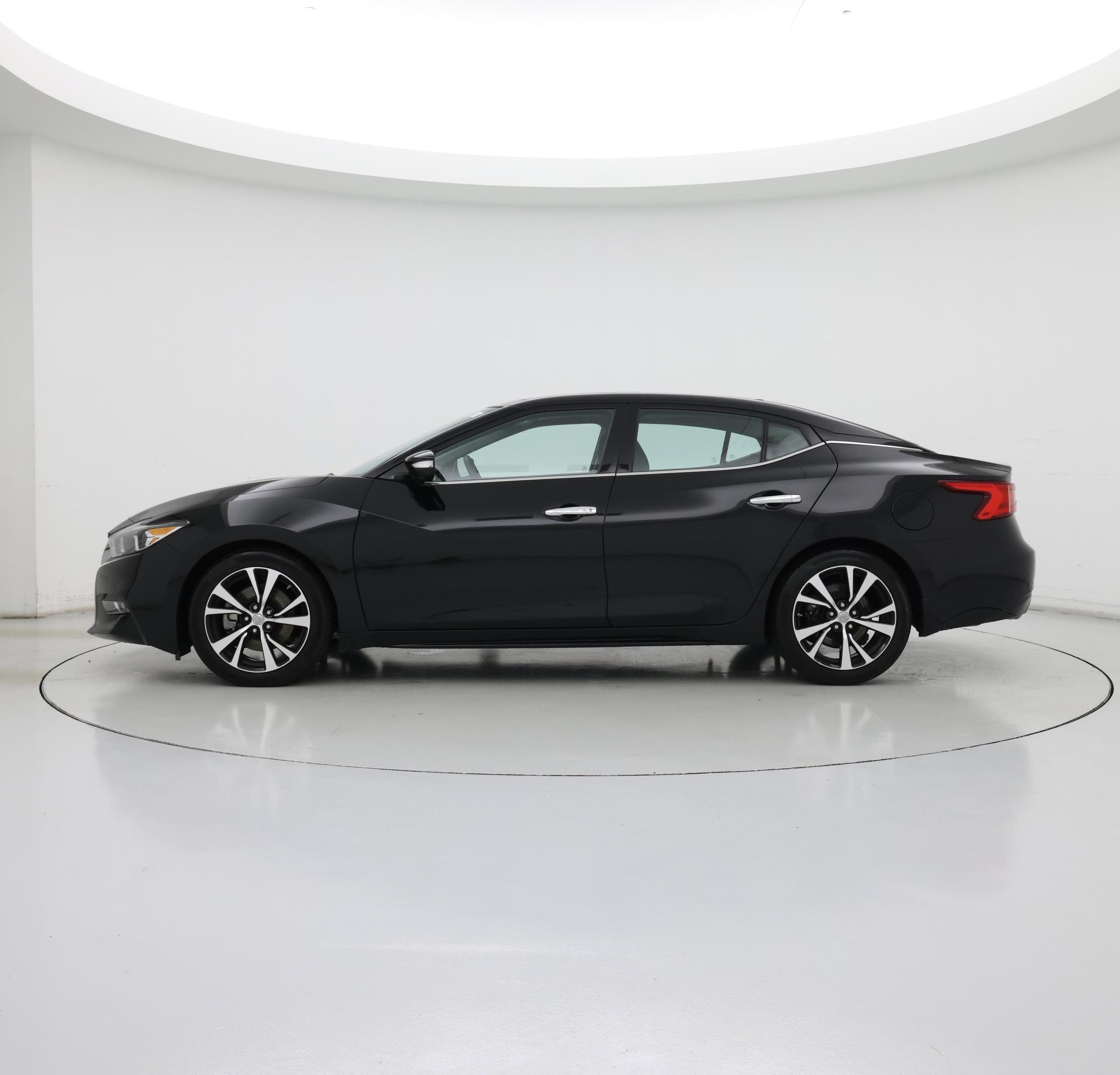 Thumbnail: 2018 Nissan Maxima - 3