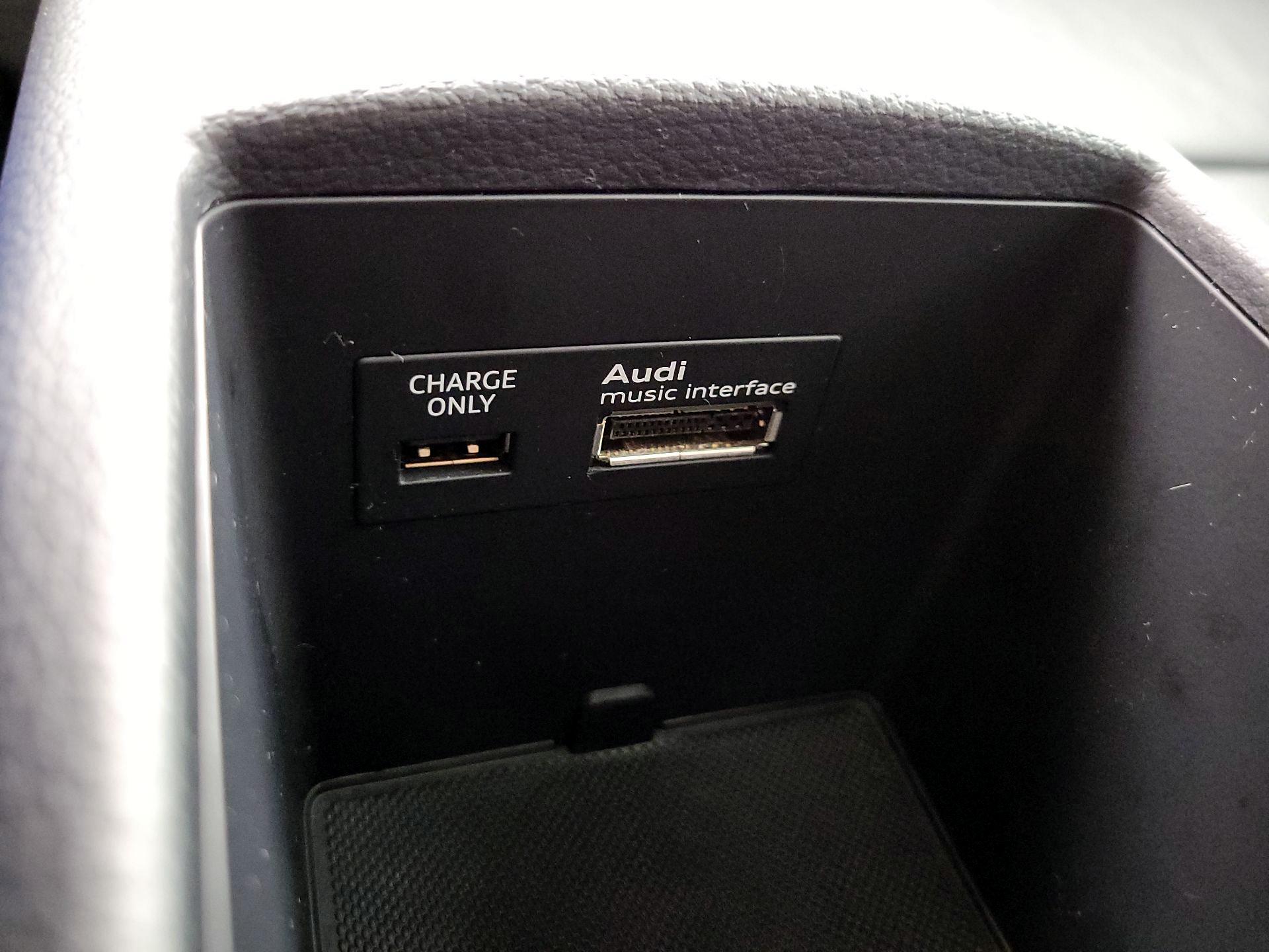 Thumbnail: 2015 Audi S3 - 19