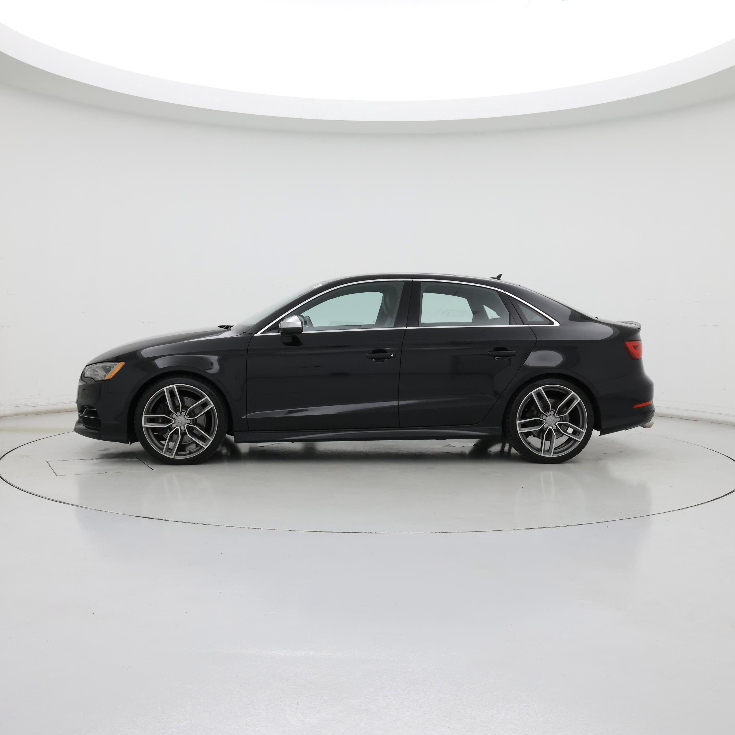 Thumbnail: 2015 Audi S3 - 3
