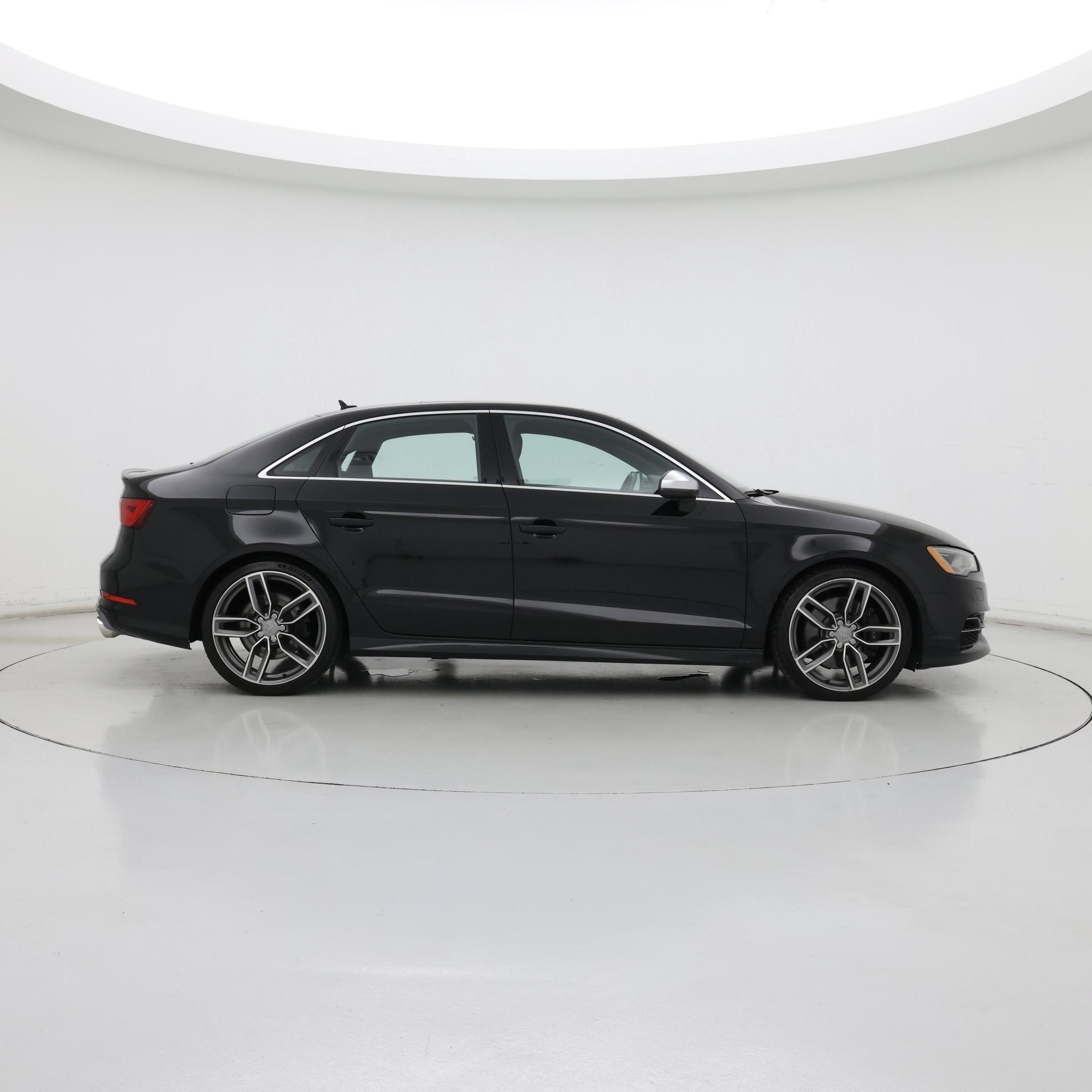 Thumbnail: 2015 Audi S3 - 7