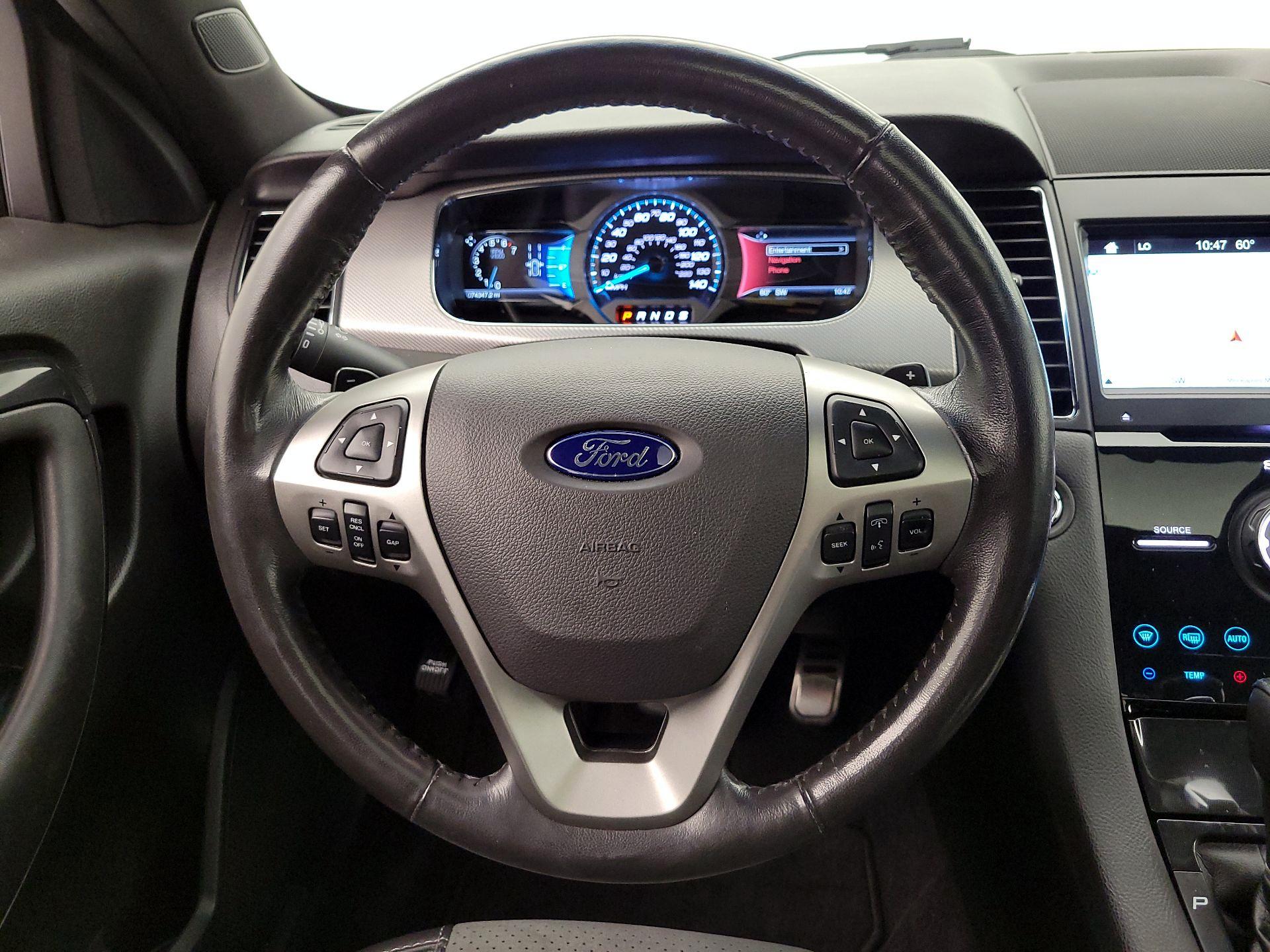 Thumbnail: 2018 Ford Taurus - 10